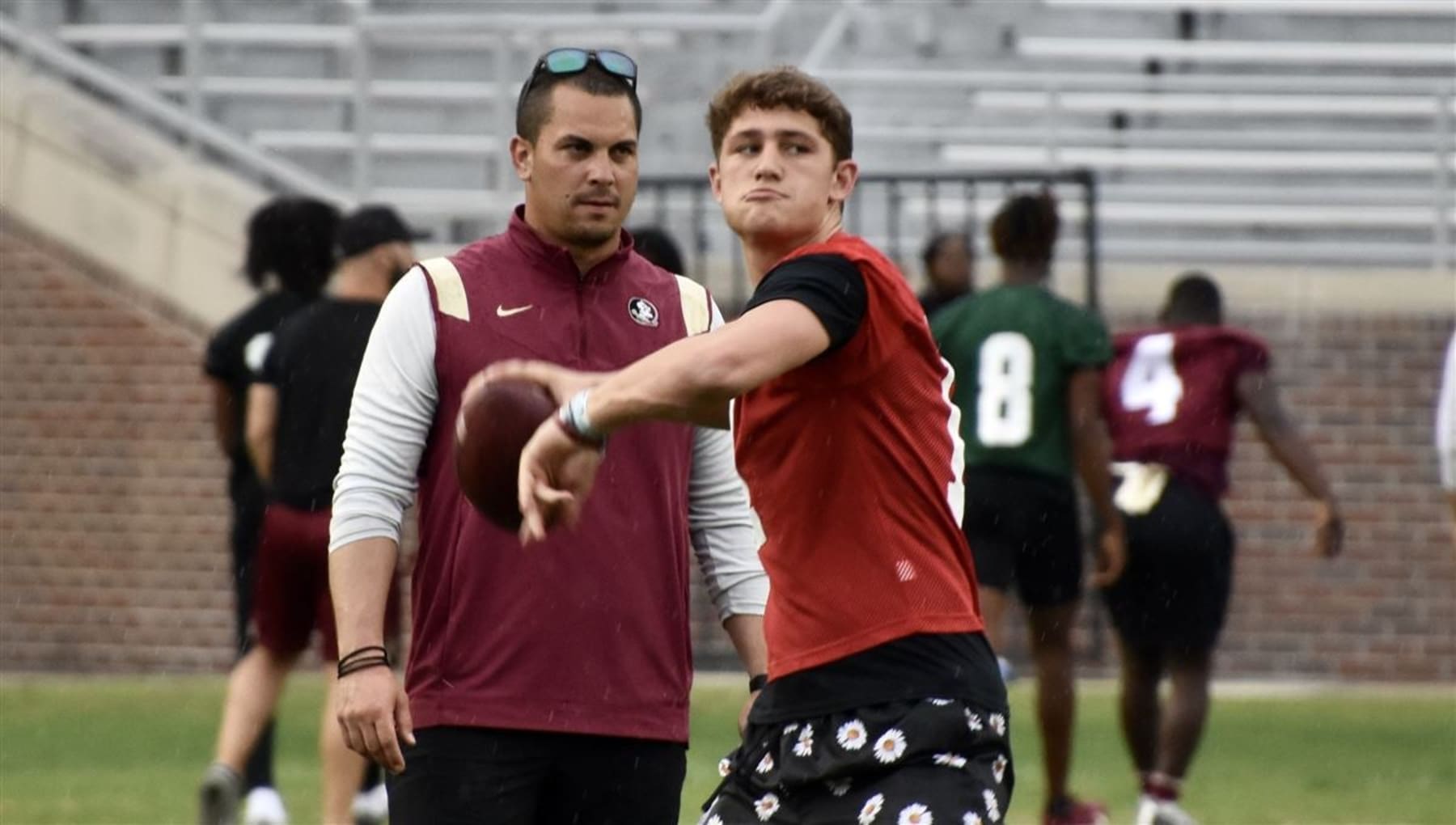 Predicting where Dylan Raiola and top 5 uncommitted QBs in 2024 college  football recruiting class end up