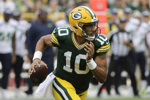 Packers to activate Elgton Jenkins, Robert Tonyan and Christian Watson off  of PUP list - Acme Packing Company