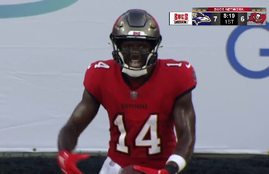 Bucs training camp: Tyler Johnson hauls in 1-handed TD from Tom Brady