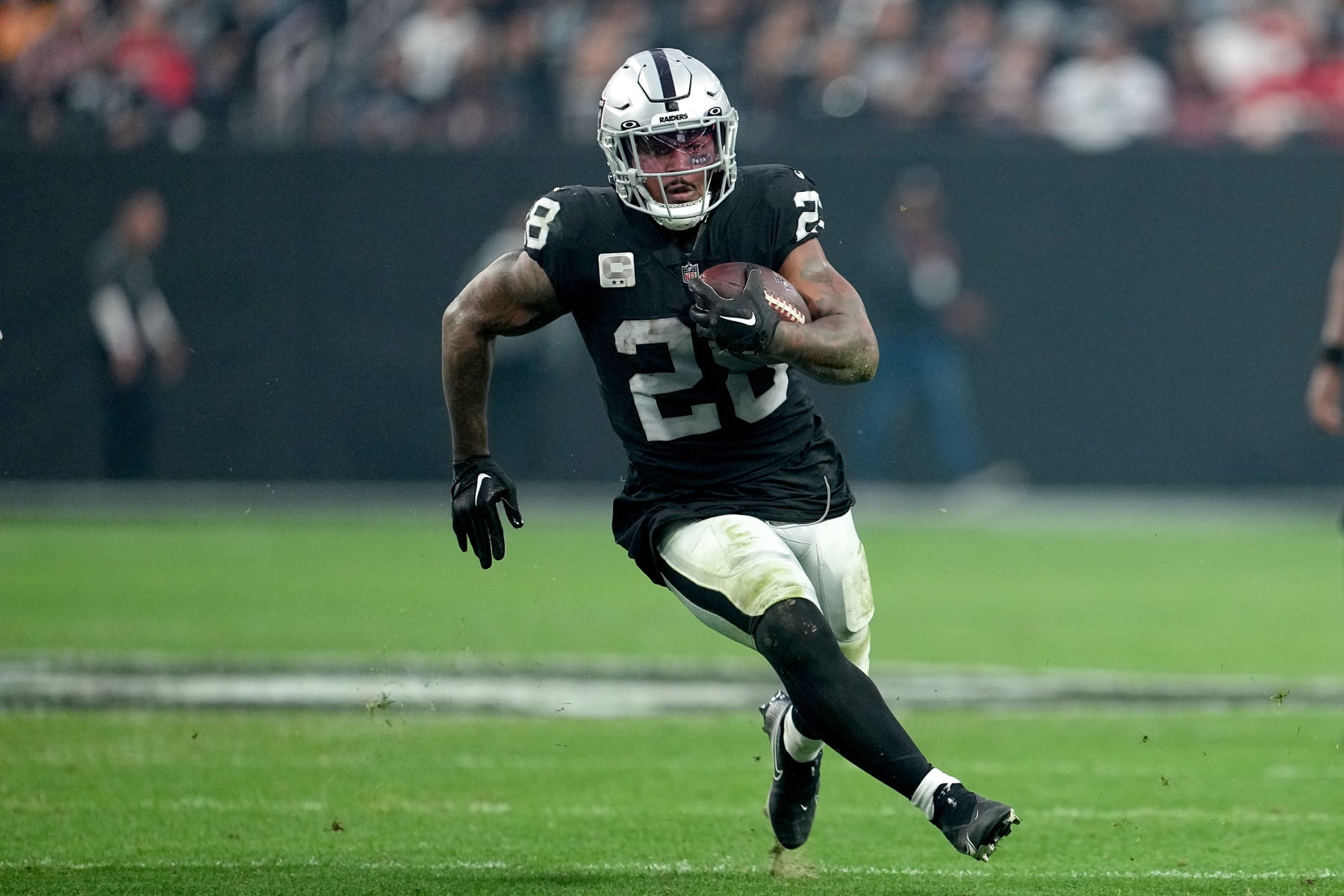 Video: Josh Jacobs Rejoins Raiders, Debuts No. 8 Jersey After Signing New  Contract, News, Scores, Highlights, Stats, and Rumors