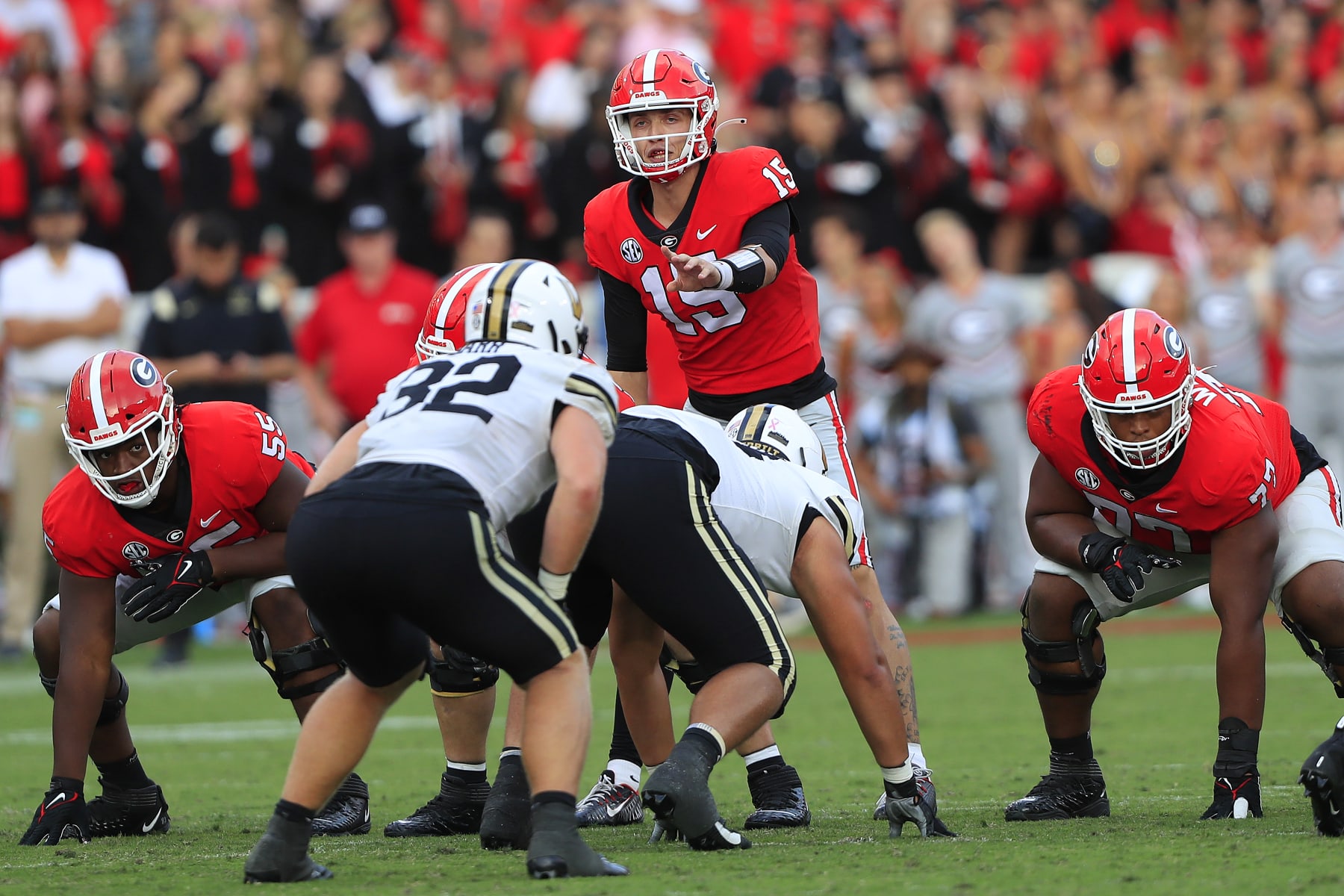 College Football Week 1 Predictions: Picks for UTSA-Houston, UNC-South  Carolina, Clemson-Duke and More