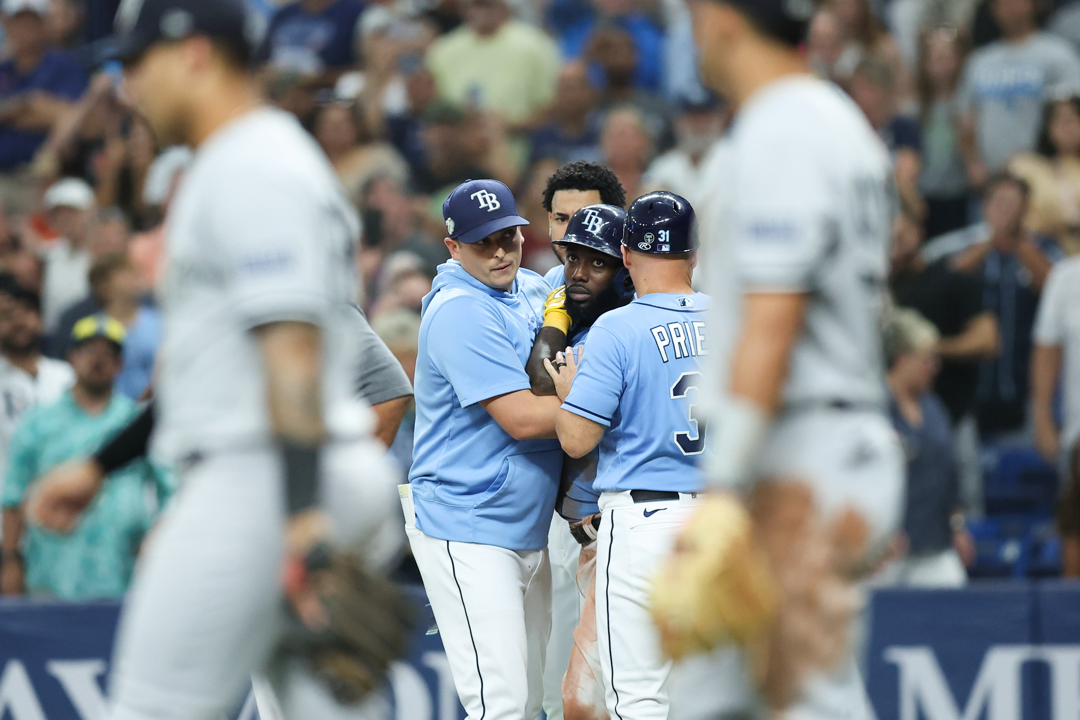 Yankees 4, Tigers 1: The lumber continues to slumber at home