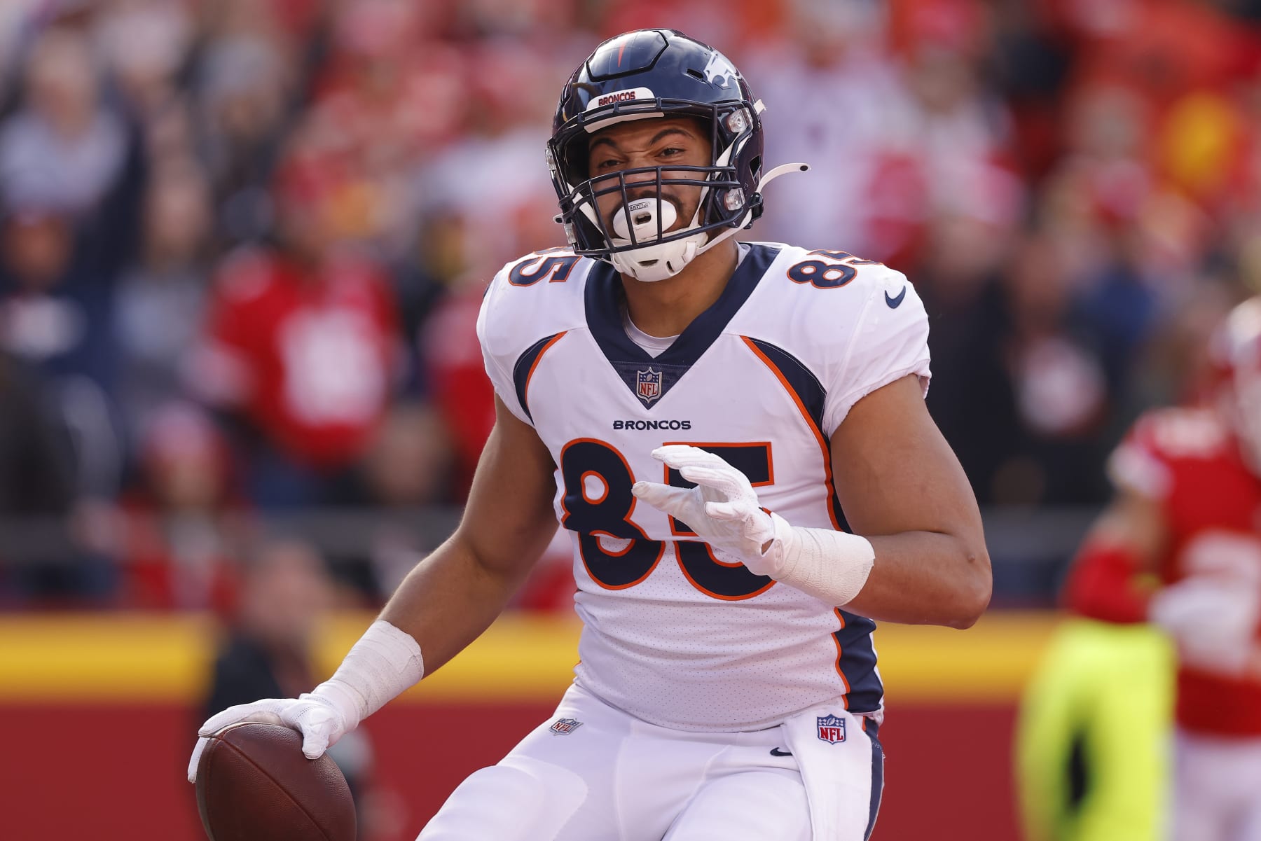 NFL news: Denver Broncos complete trade with Philadelphia Eagles