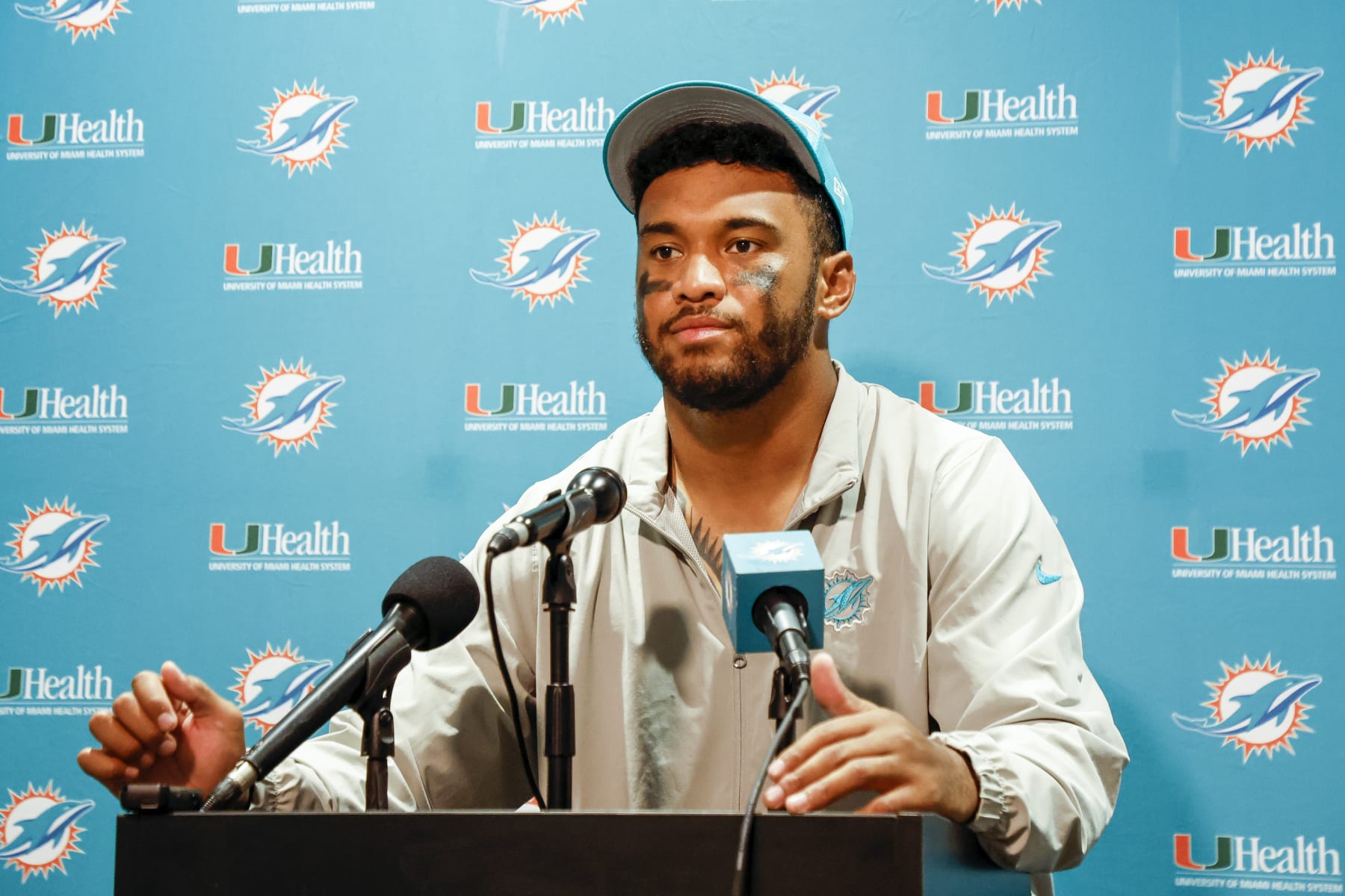 What Christian Wilkins' return means for Dolphins, plus Tua now