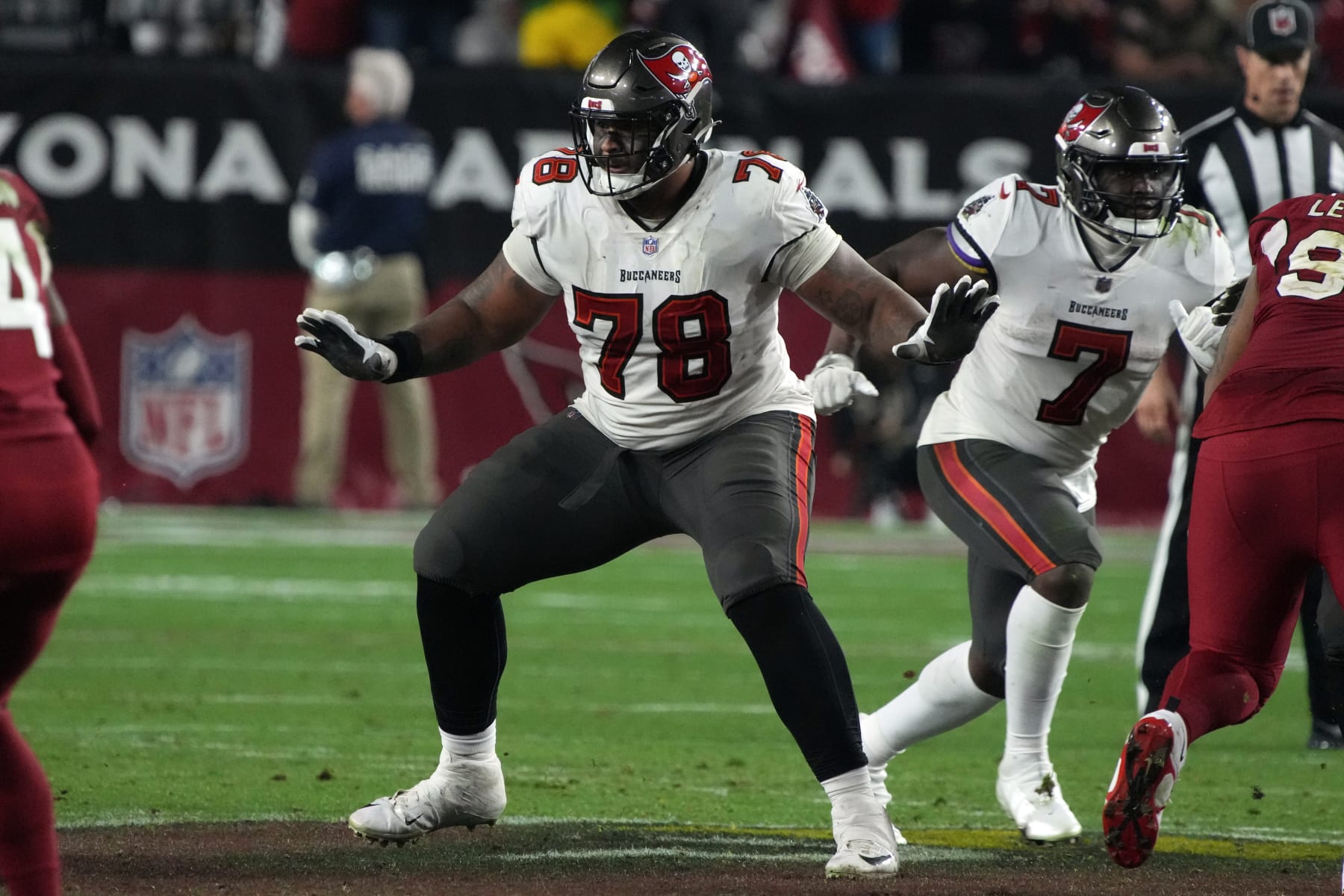 OT Tristan Wirfs tabbed as a top player under 25 years old by PFF