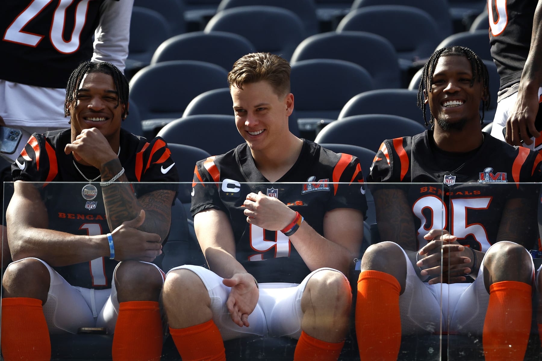 joe burrow contract: Joe Burrow salary: Cincinnati Bengals