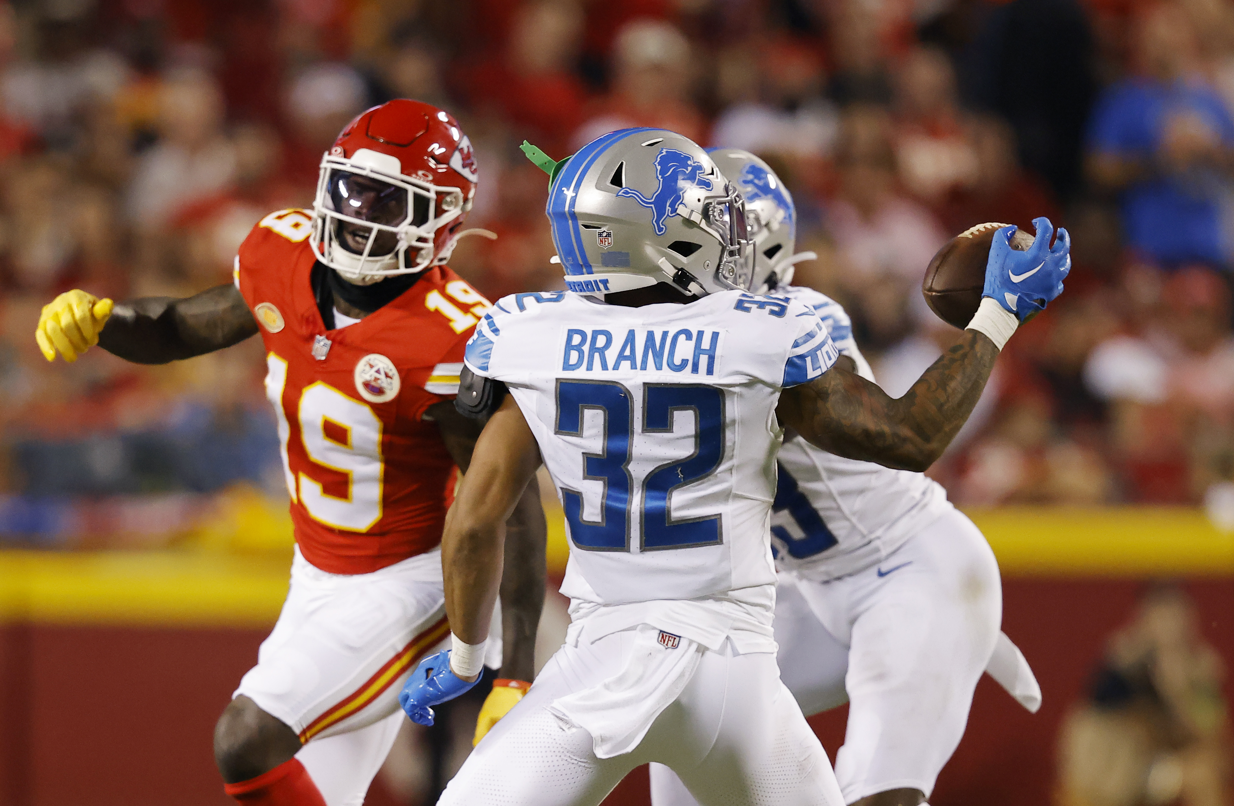 It ain't the same Detroit': Lions celebrate huge upset over Super Bowl  champion Chiefs