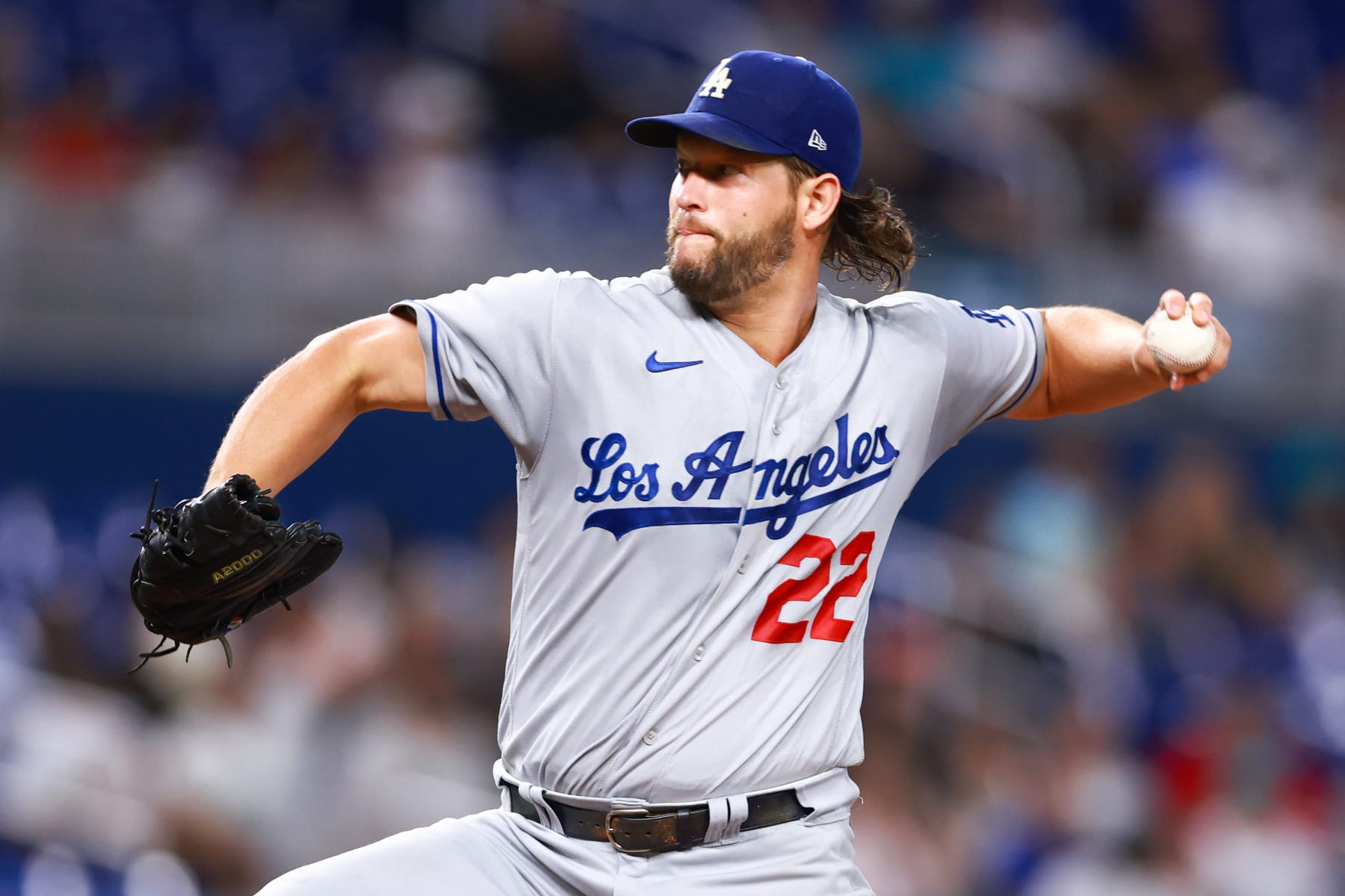 Logan Webb's gem, dynamic defense and homers push Giants past Dodgers in  Game 1