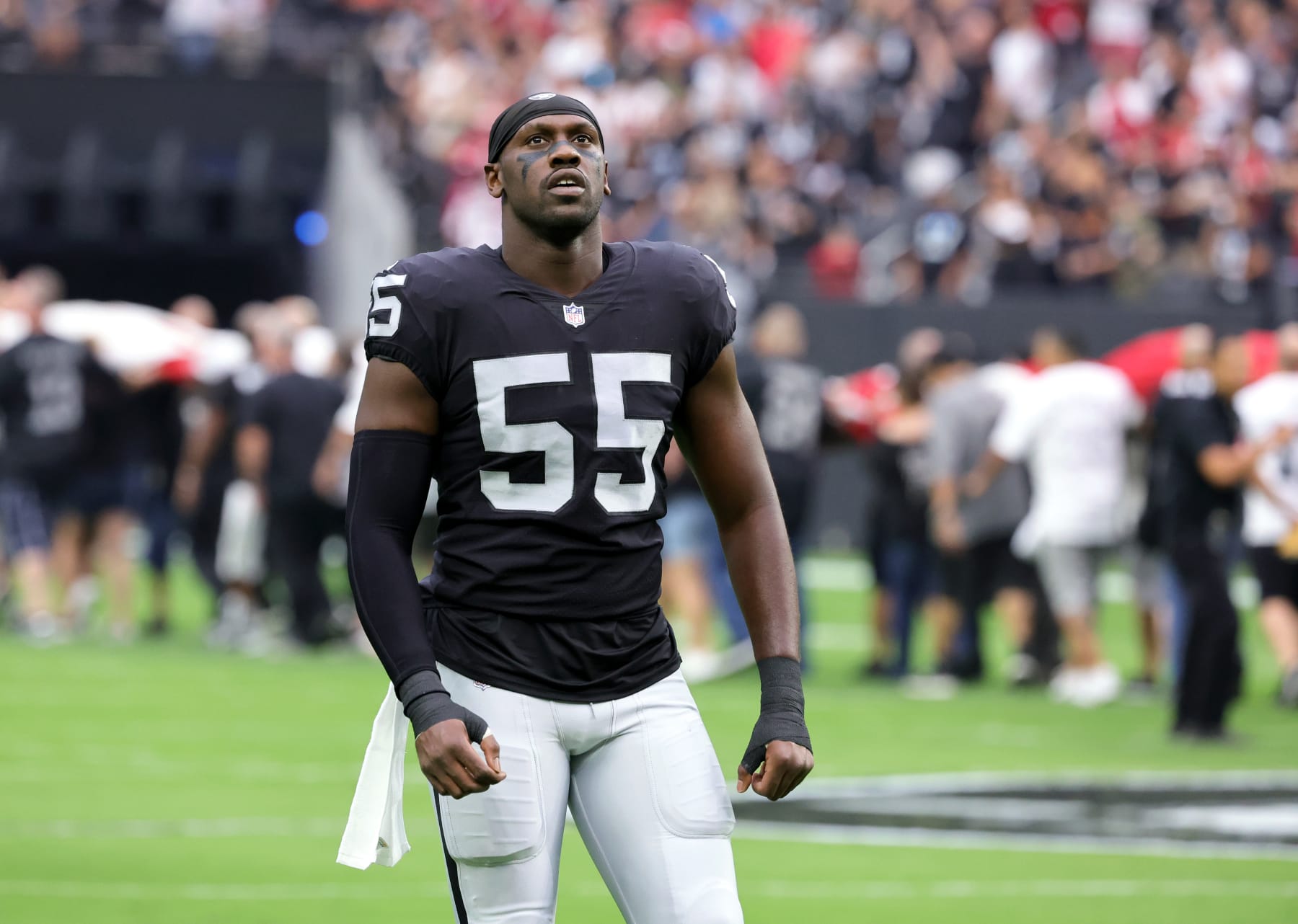 Cardinals free agent Chandler Jones joining Raiders on 4-year deal