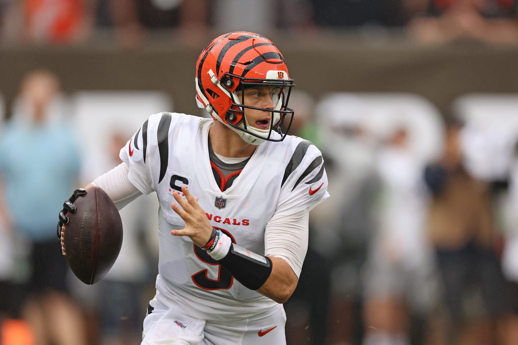 NFL Betting 2022: Week 2 WR overreaction, under-reaction, NFL and NCAA  Betting Picks