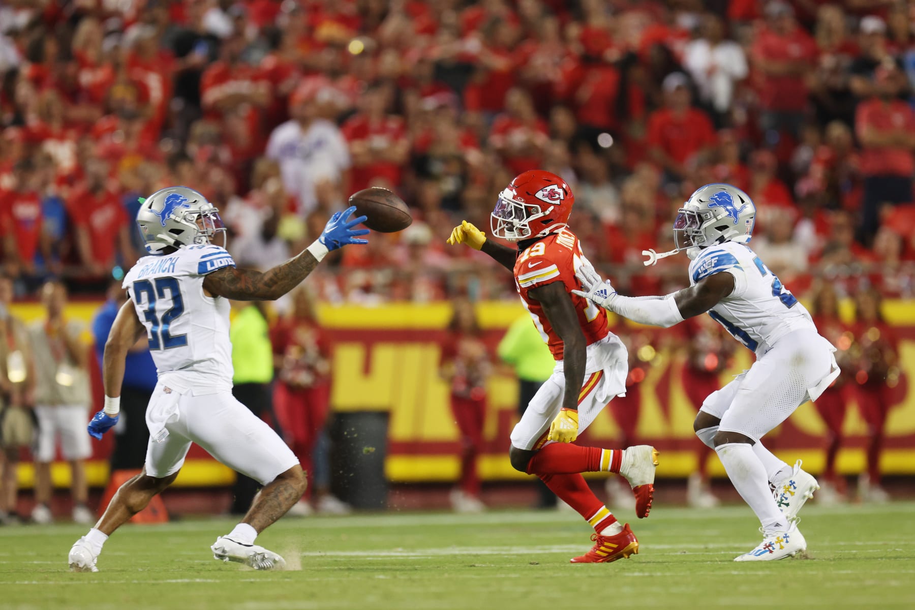 Chiefs' Andy Reid gets painfully real on Kadarius Toney, wide receivers'  struggles