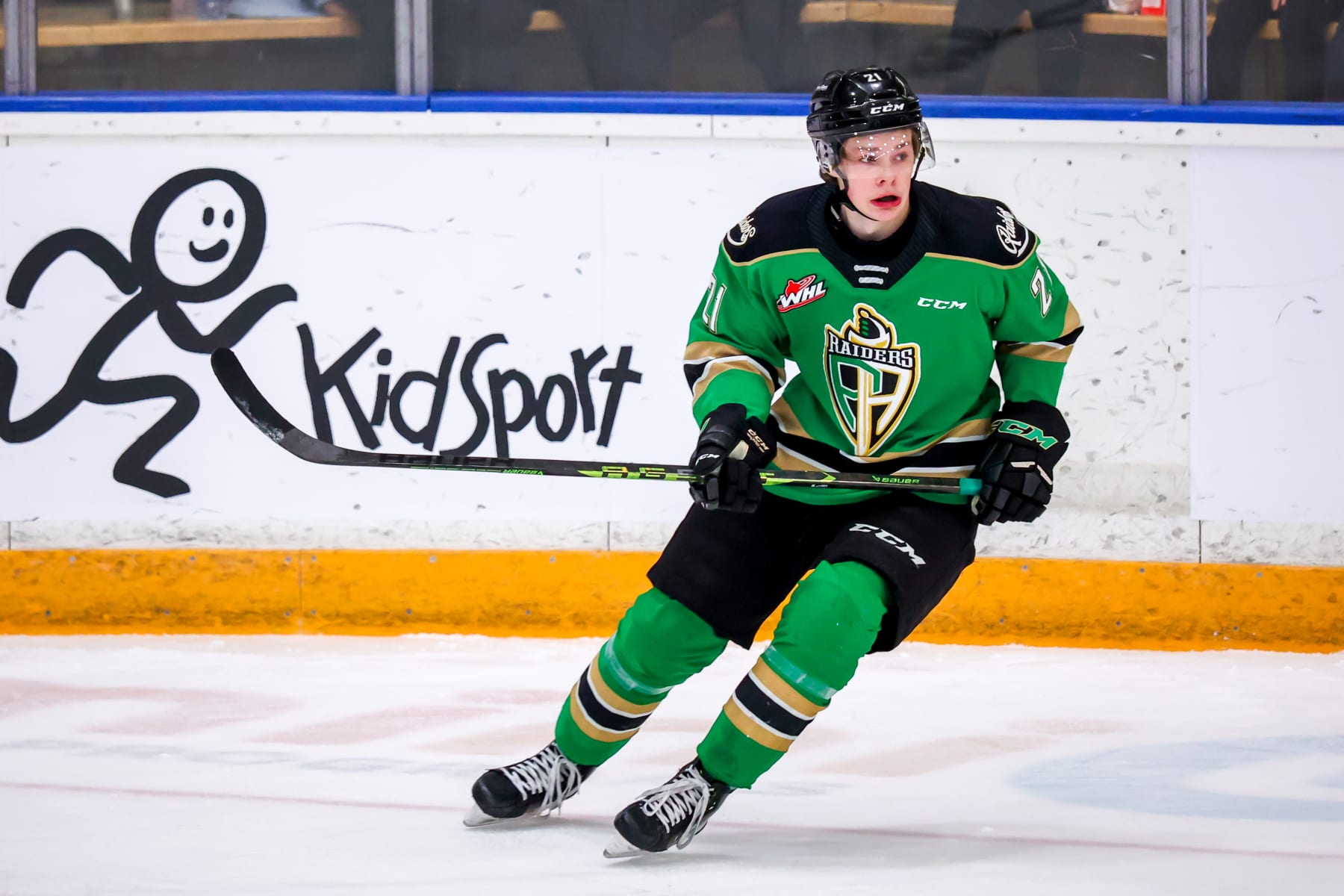 Berkly Catton, a projected high pick in next year's NHL draft