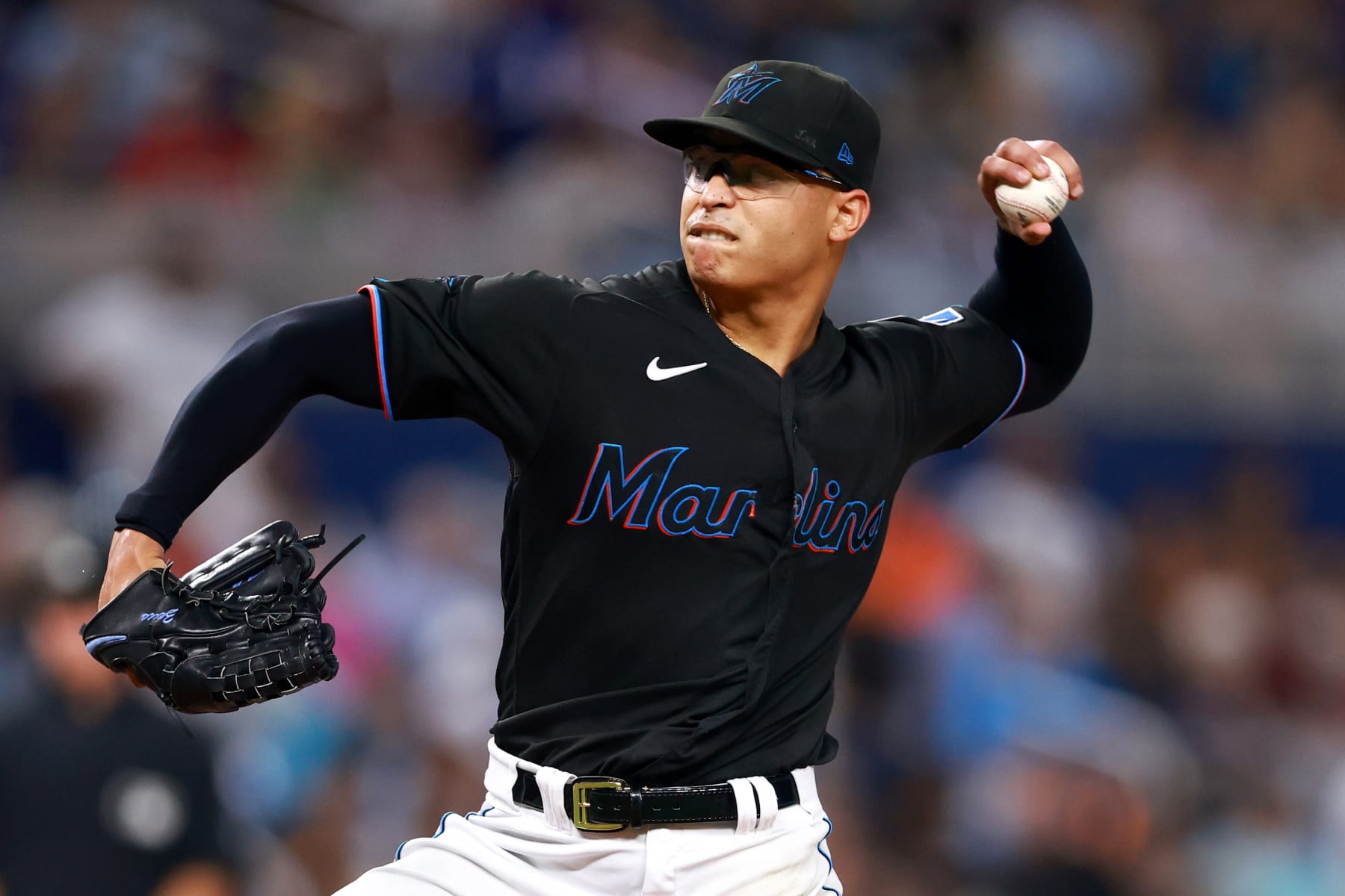 Adbert Alzolay lives up to the hype, giving the Cubs a homegrown pitcher to  dream about - The Athletic