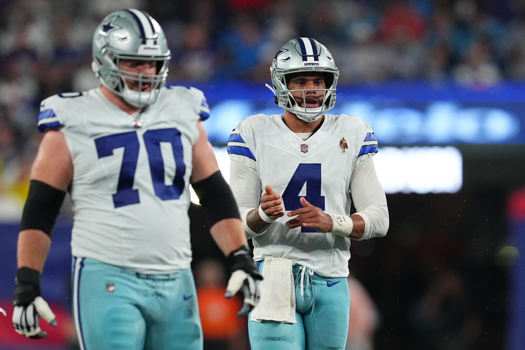 NFL Network Insider Ian Rapoport on latest between Dallas Cowboys,  offensive guard Zack Martin amid contract holdout