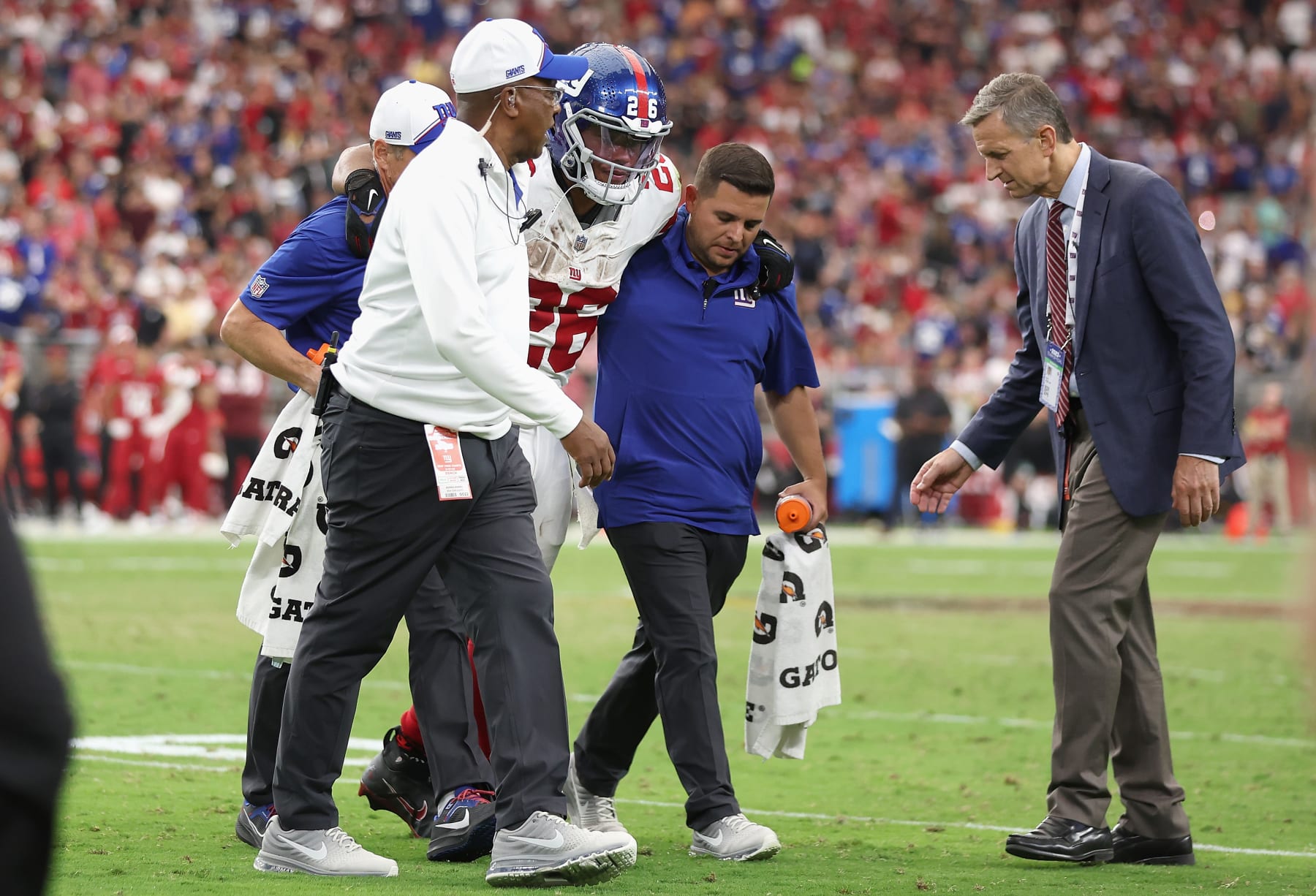 Giants vaunted D falters, fails to get off field vs. Broncos