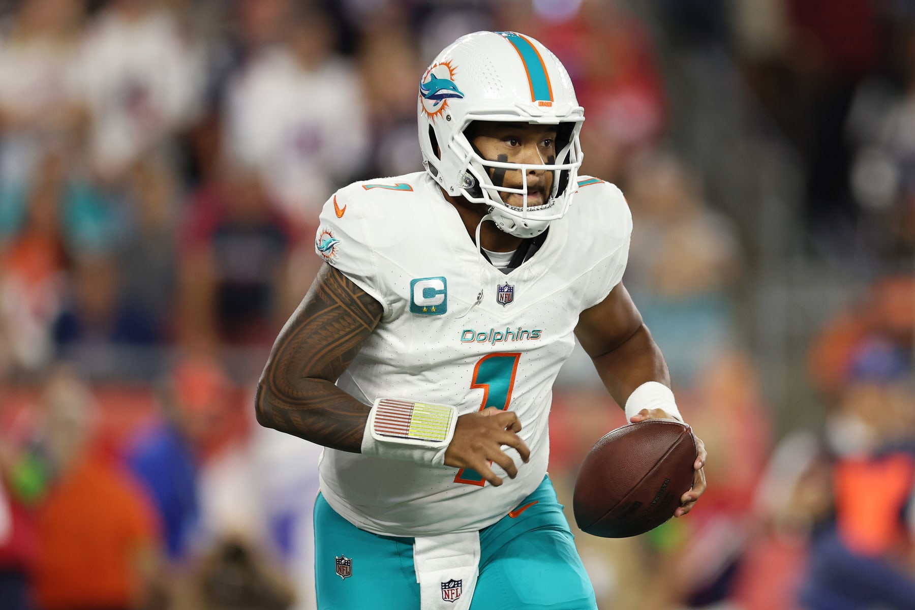 Sportsbooks place Dolphins QB Tua Tagovailoa back atop MVP race