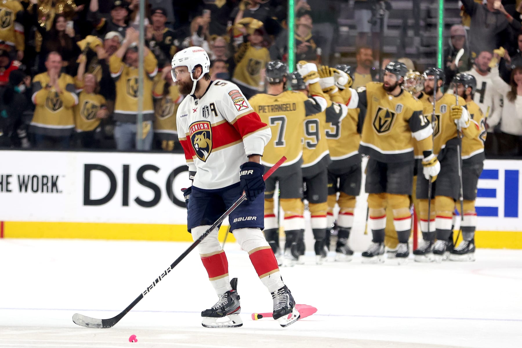 Kings and Wild star in NHL Color Rush