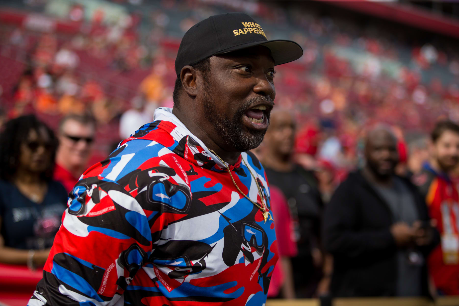 Warren Sapp Wants To Join Coach Prime's Staff Next Season