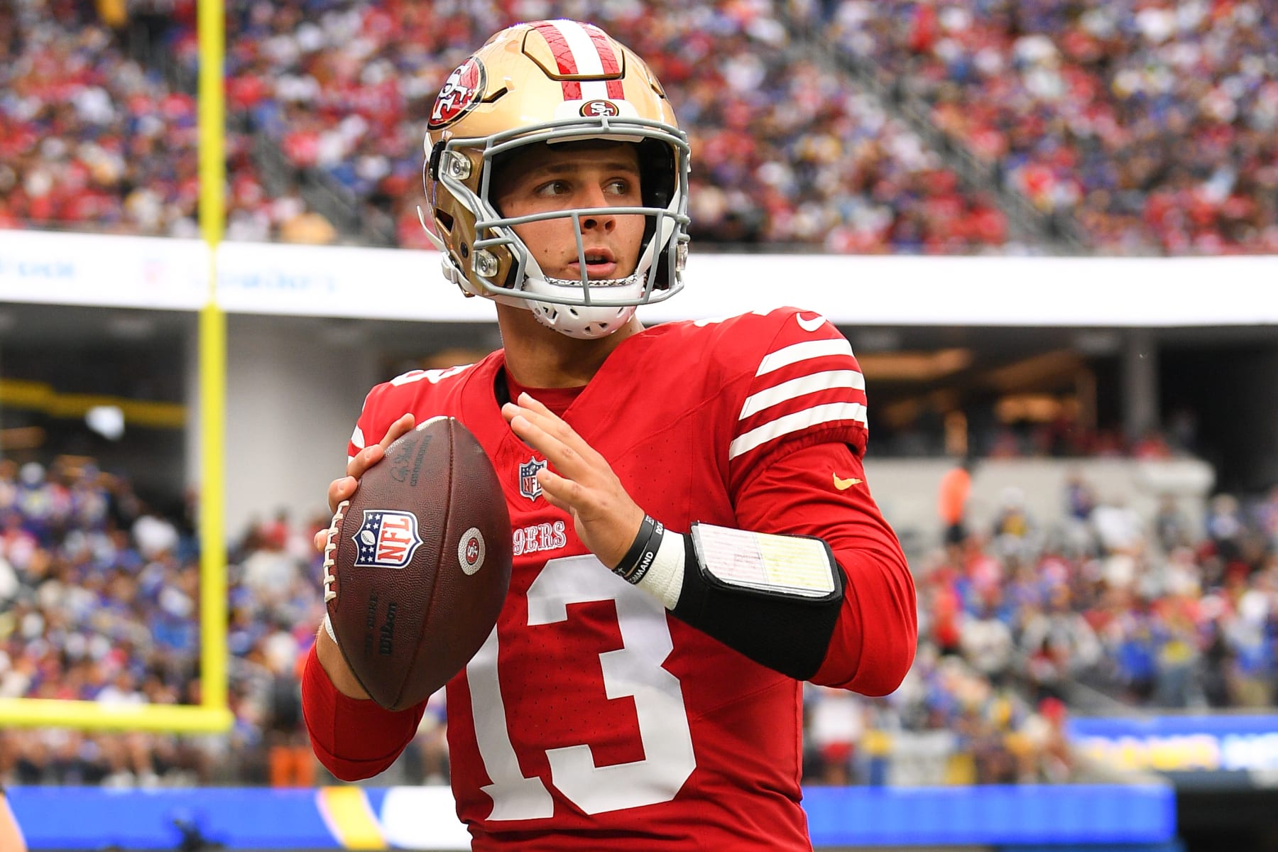 TNF Giants vs. 49ers Most Bet Props: Kittle and McCaffrey Seeing