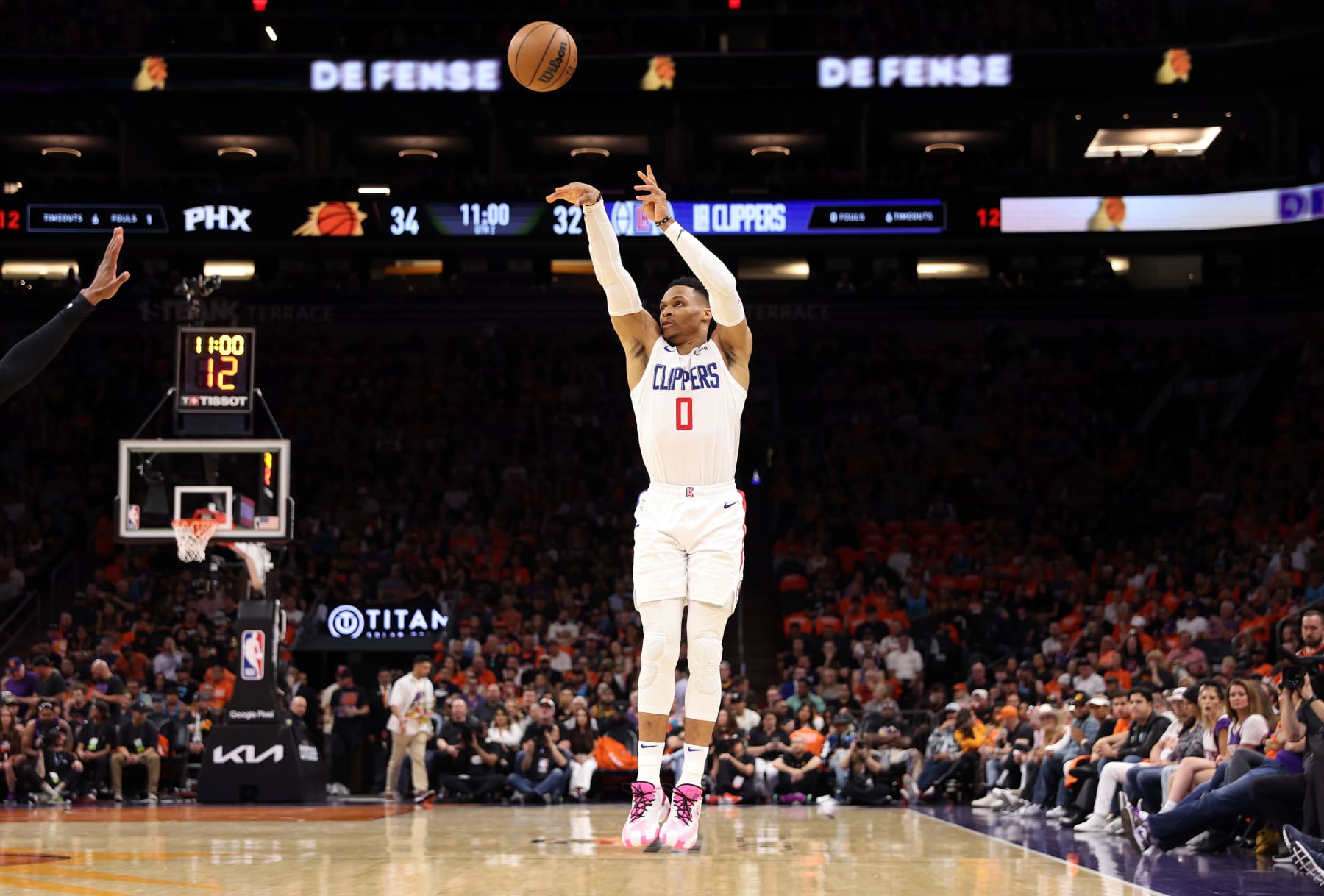 Undrafted Derrick Jones Jr Makes The Cut With The Suns, Future NBA Dunk  Contest Winner? 