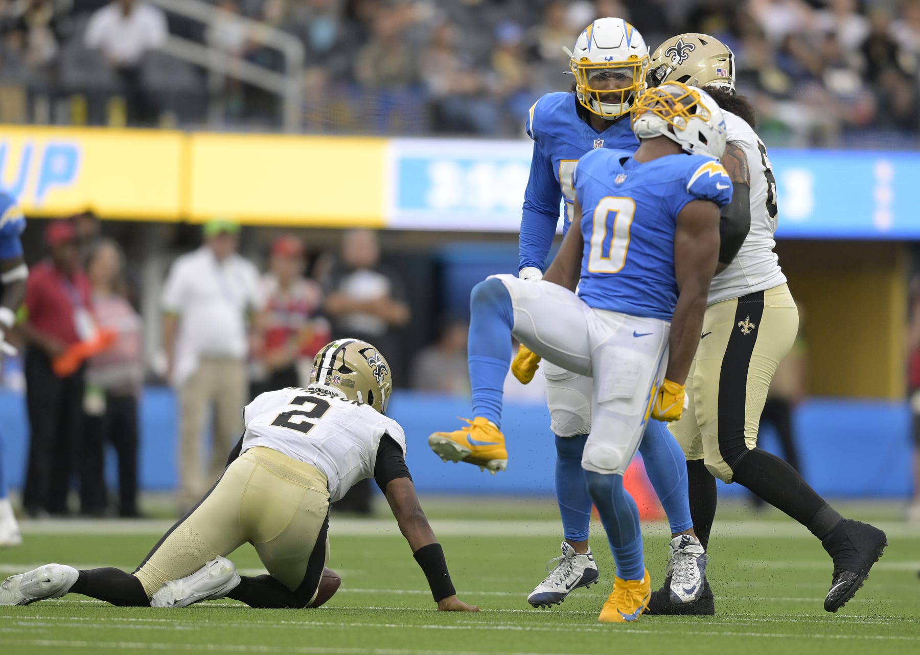 New Orleans Saints move to 2-0 as they nip the Carolina Panthers