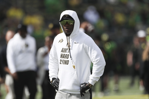 No. 10 Oregon blows out No. 19 Colorado and Coach Prime 42-6, National