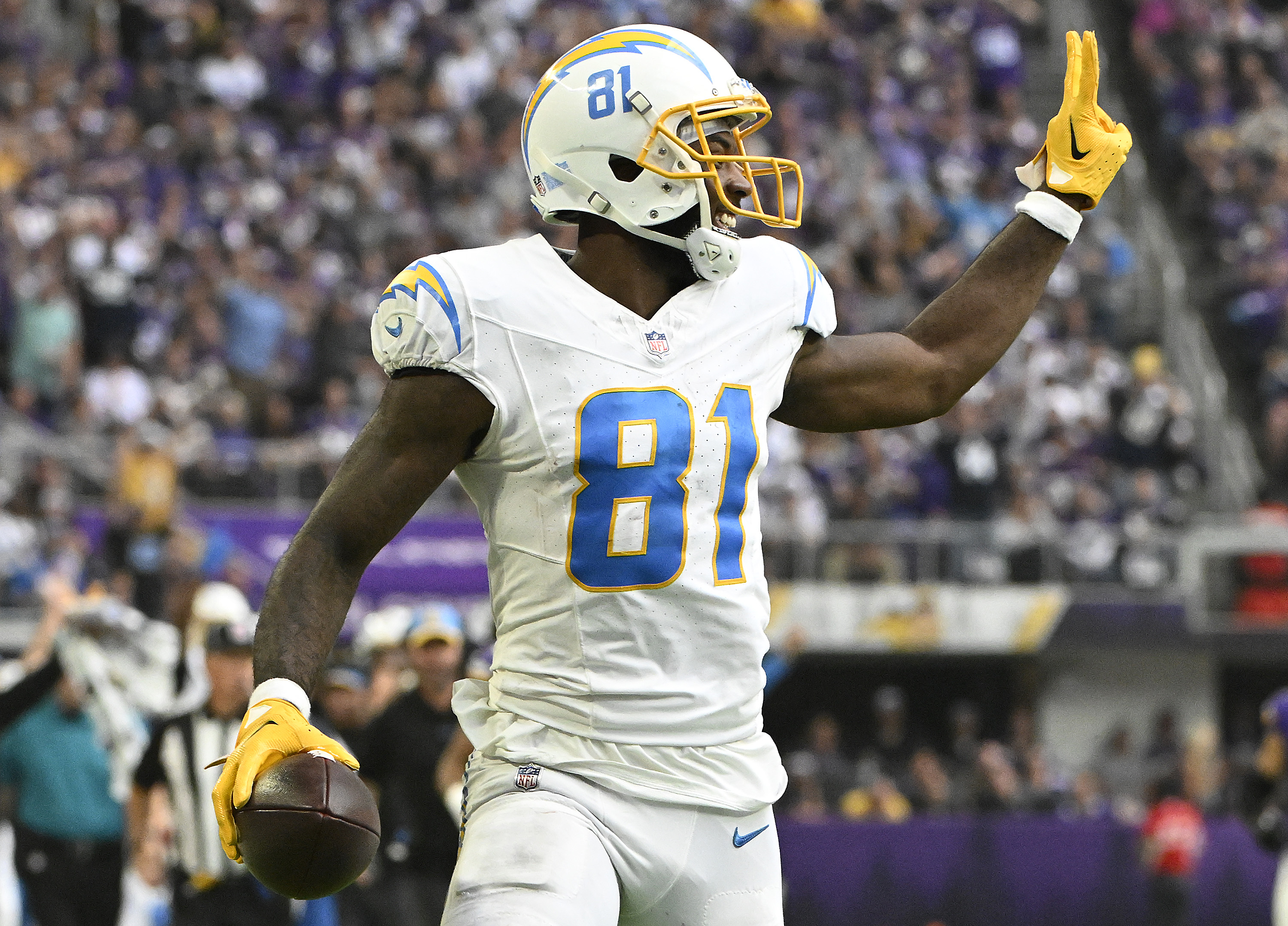 Start 'Em, Sit 'Em Wide Receivers Fantasy Football Week 17: Clutch Chris  Godwin - Sports Illustrated