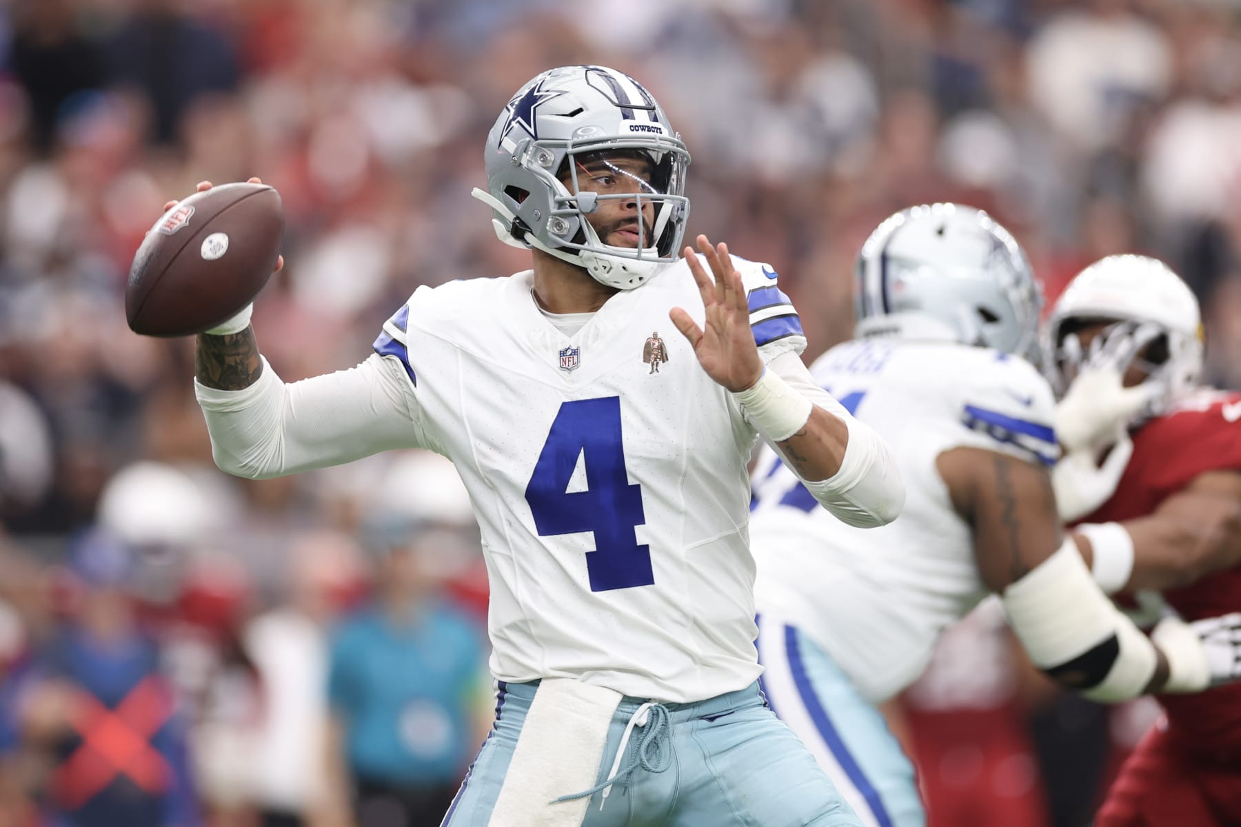 Cowboys' rough week concludes with mistake-filled loss to Cardinals