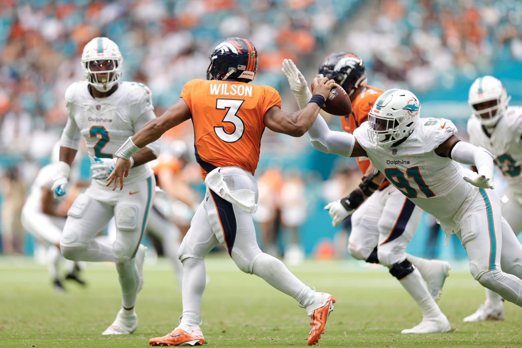 Game Recap: Dolphins Break Franchise Scoring Record, Dominate Denver in  Historic 70-20 Victory