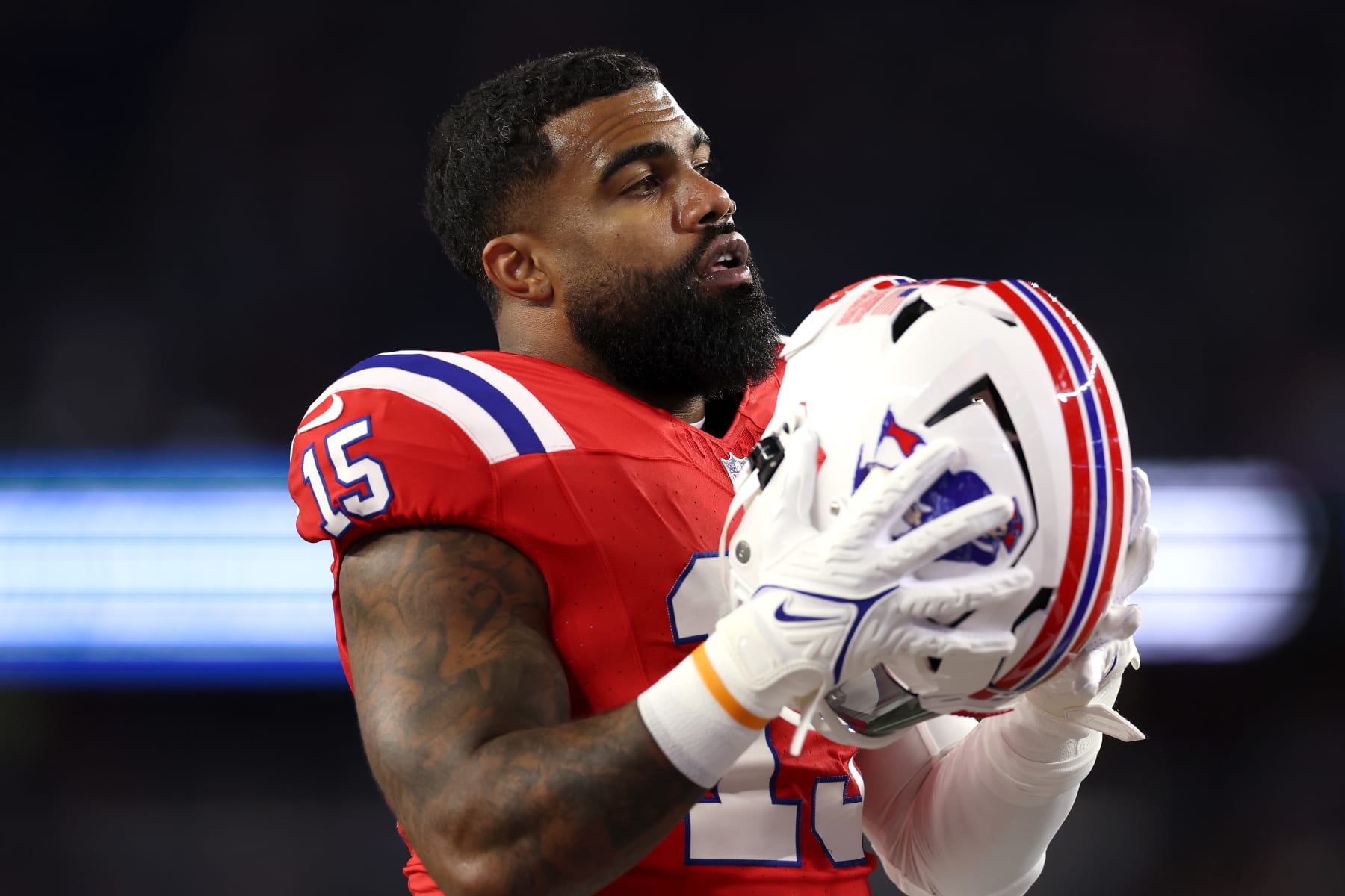 Photo: Ezekiel Elliott Has Reversible Chain With Cowboys, Patriots Jersey  Numbers, News, Scores, Highlights, Stats, and Rumors