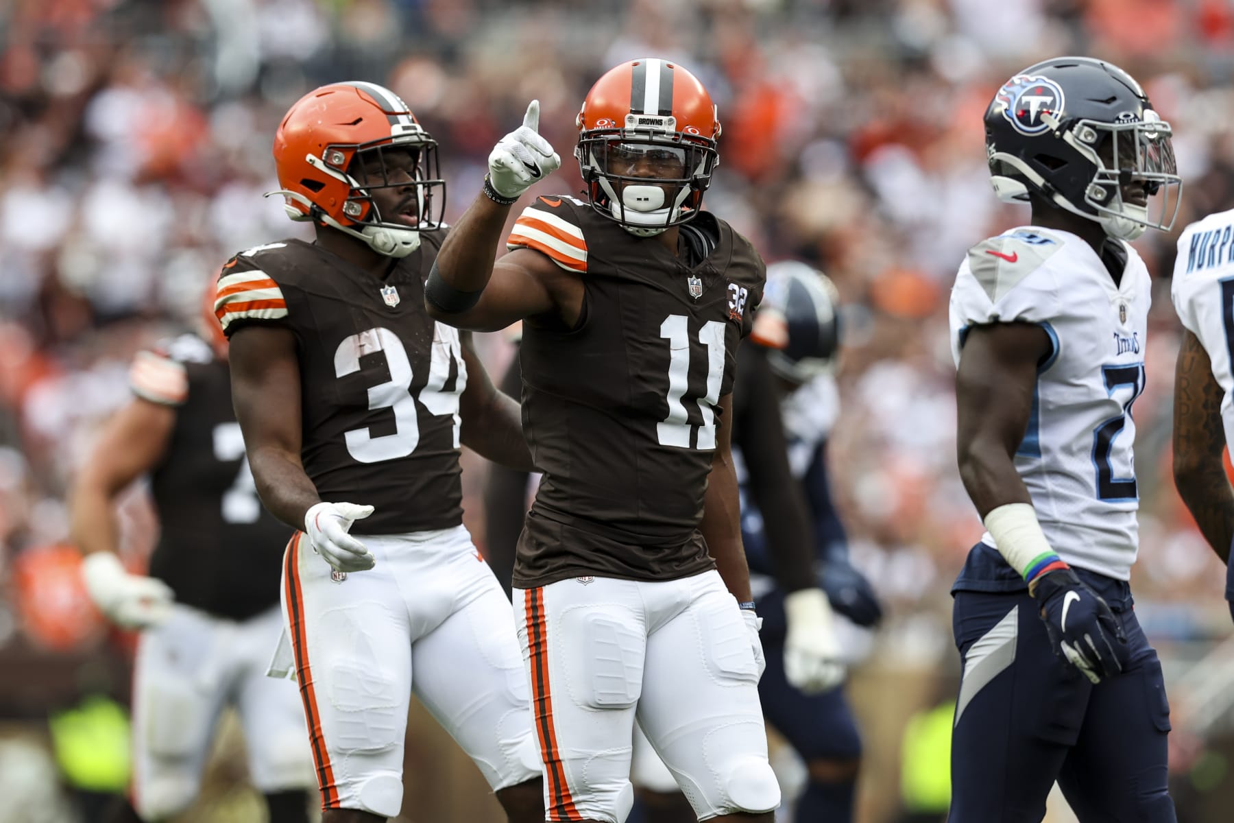 Browns could extend Amari Cooper, Grant Delpit, Donovan Peoples