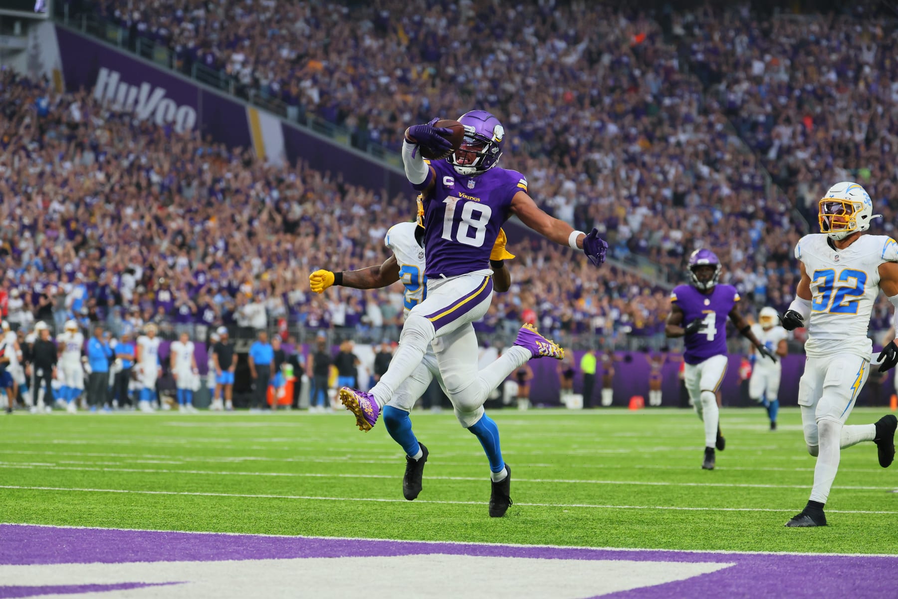 Vikings receiver Jefferson 'tired' of trade talk