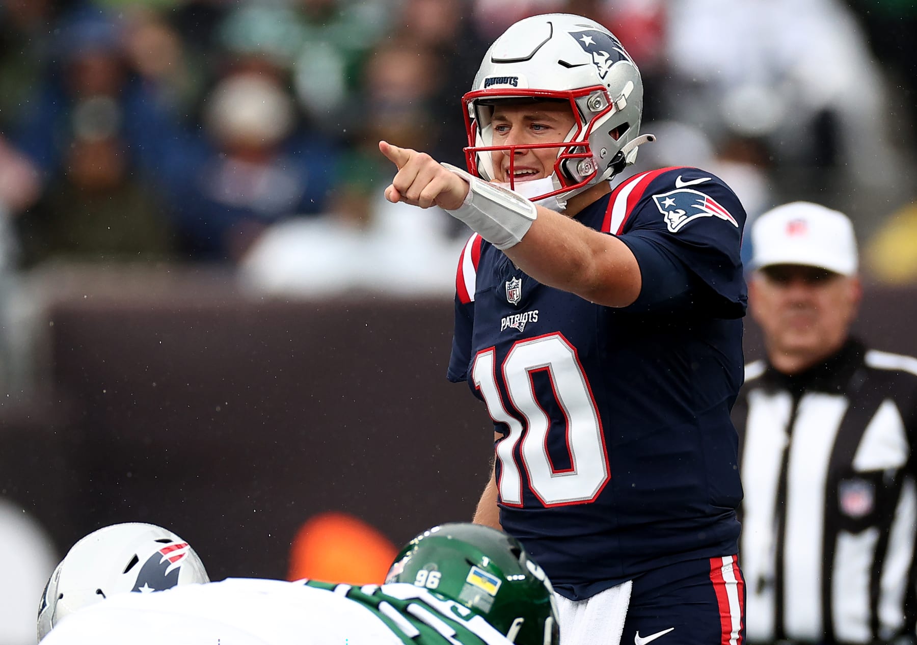 New England Patriots vs. New York Jets Snaps & Grades: Matthew Judon,  Christian Gonzalez Best Performances? - Sports Illustrated New England  Patriots News, Analysis and More