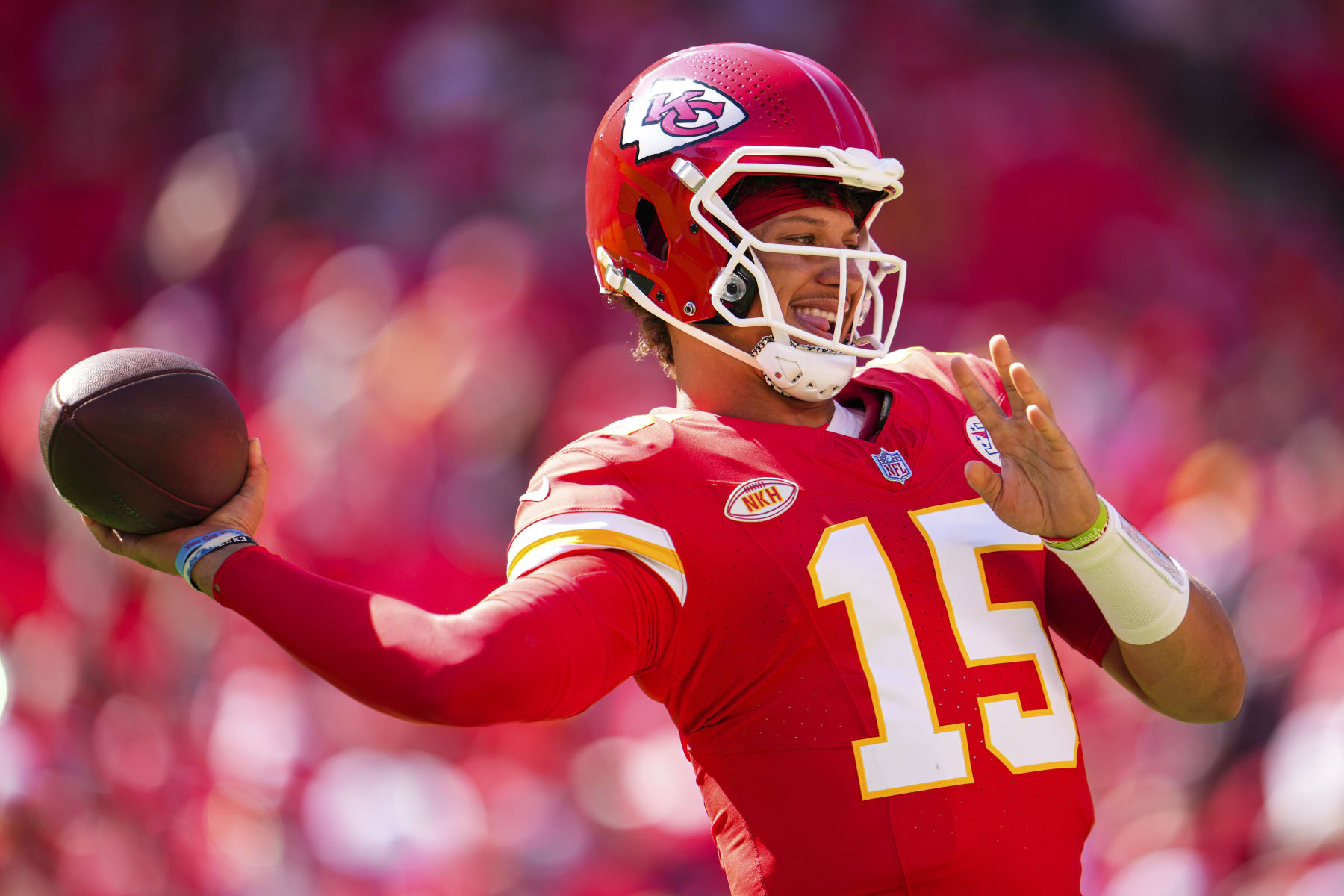 Chiefs vs. Jets Predictions, Picks, Odds Today: Can Zach Wilson and the Jets  Keep Pace With Patrick Mahomes?