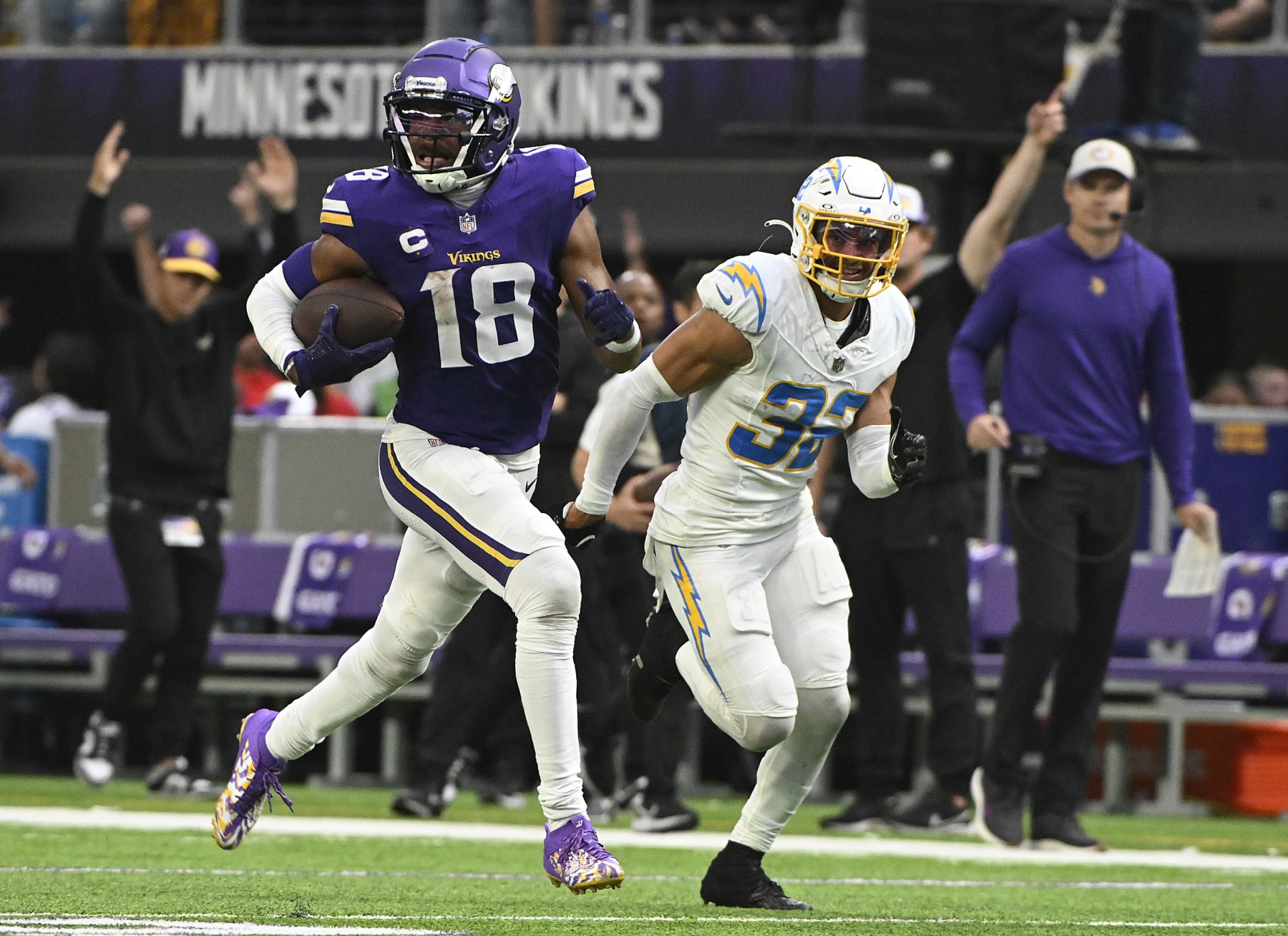 Vikings' Justin Jefferson, Kirk Cousins Not On Trade Block 