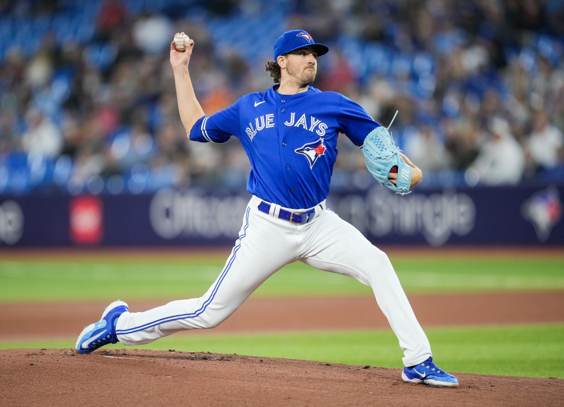 Blue Jays, Twins looking to shed heavy baggage in AL wild-card clash