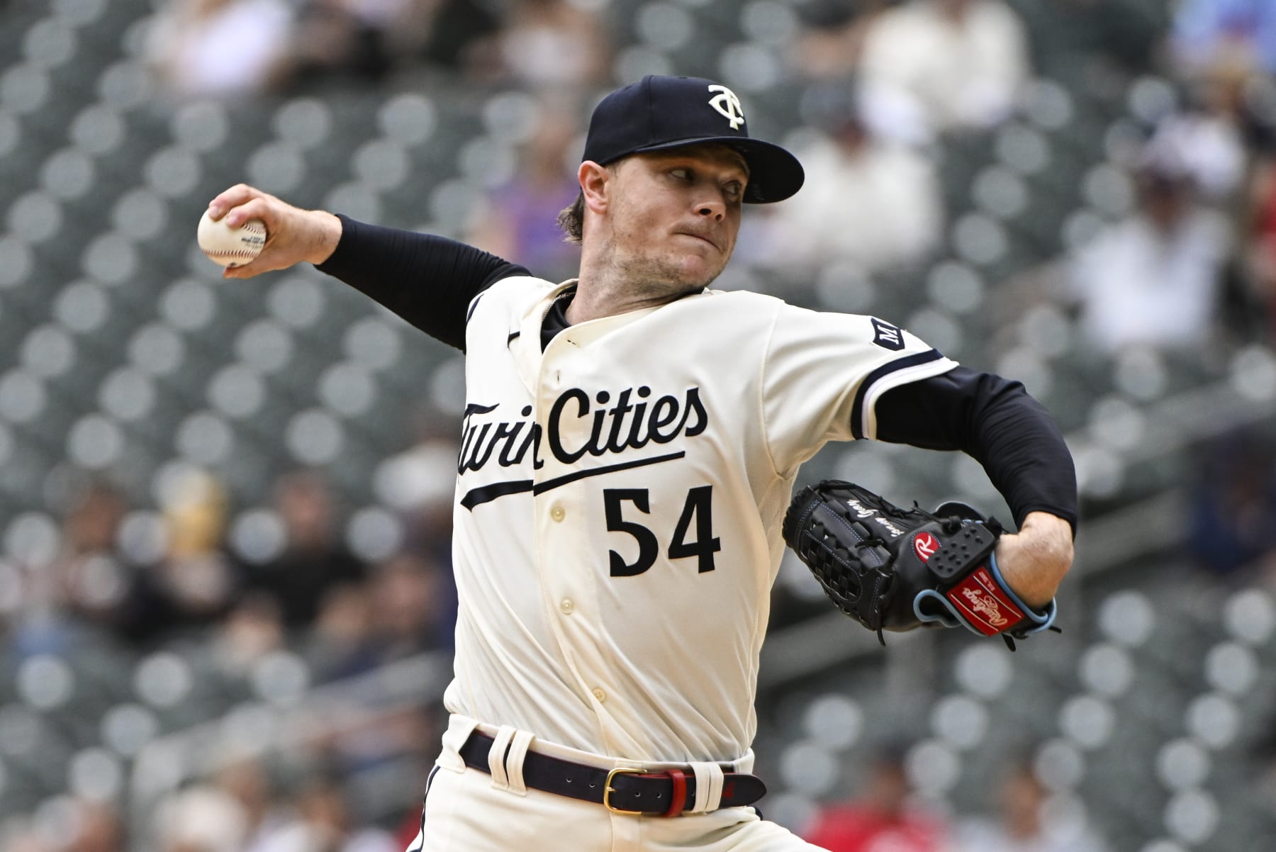 MINNEAPOLIS, MINNESOTA - SEPTEMBER 28: Sonny Gray #54 of the Minnesota Twins pitches the ball in the first inning of the game against the Oakland Athletics at Target Field on September 28, 2023 in Minneapolis, Minnesota. (Photo by Stephen Maturen/Getty Images)