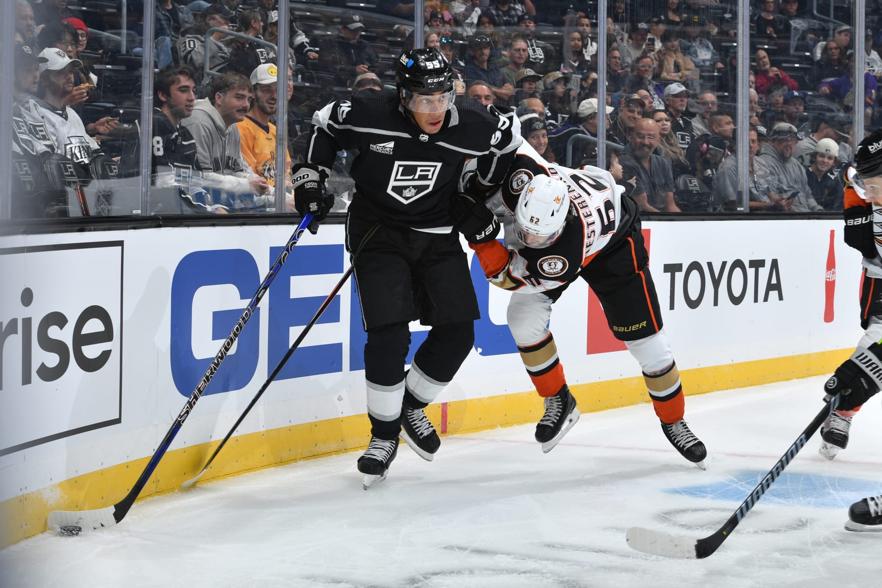 Martin St. Louis Tampa Bay Lightning NHL Action Photo (Size: 8" x  10")