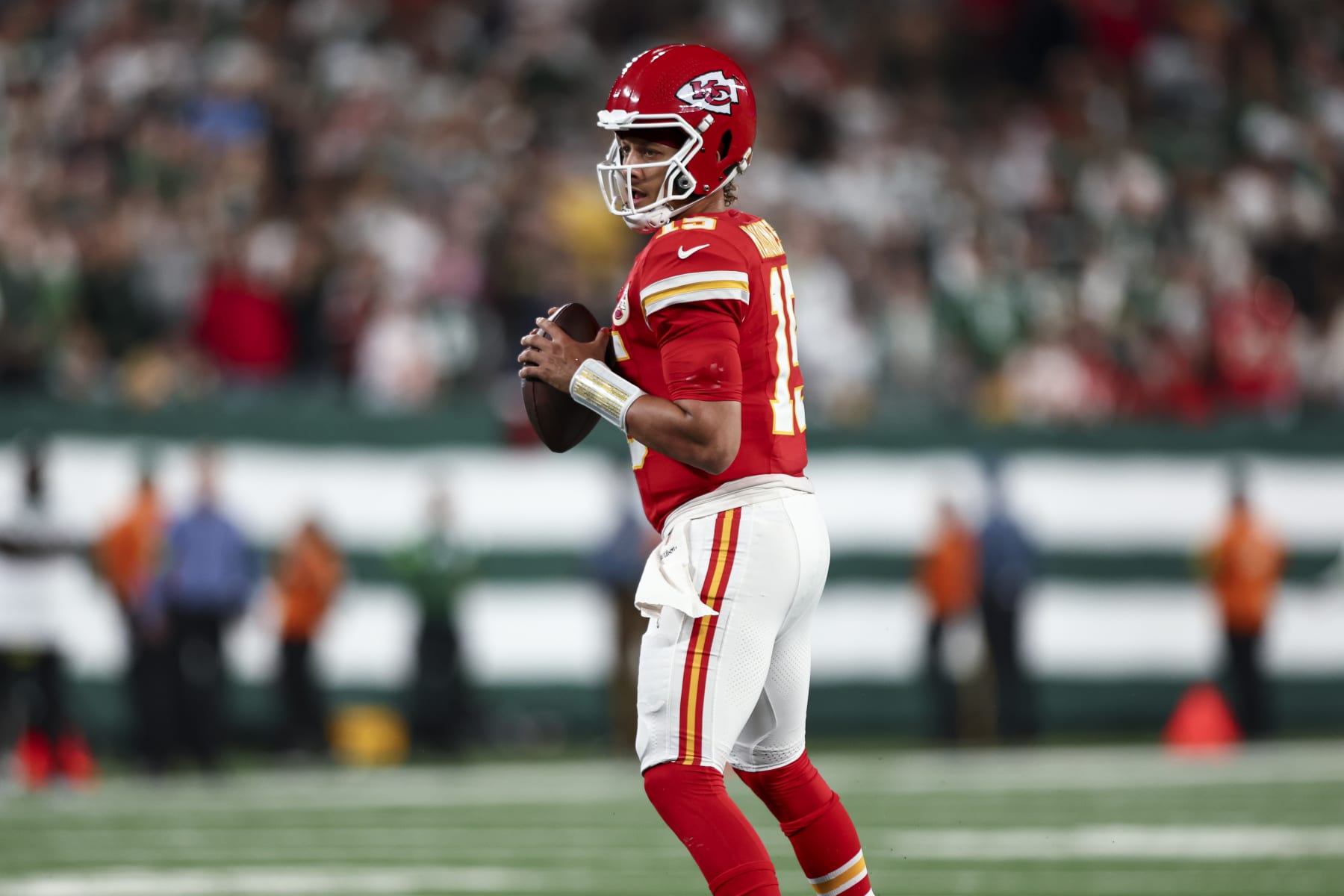 NFL Week 4 Sunday Night Football live tracker: Zach Wilson takes  centerstage as Jets try to take down Chiefs