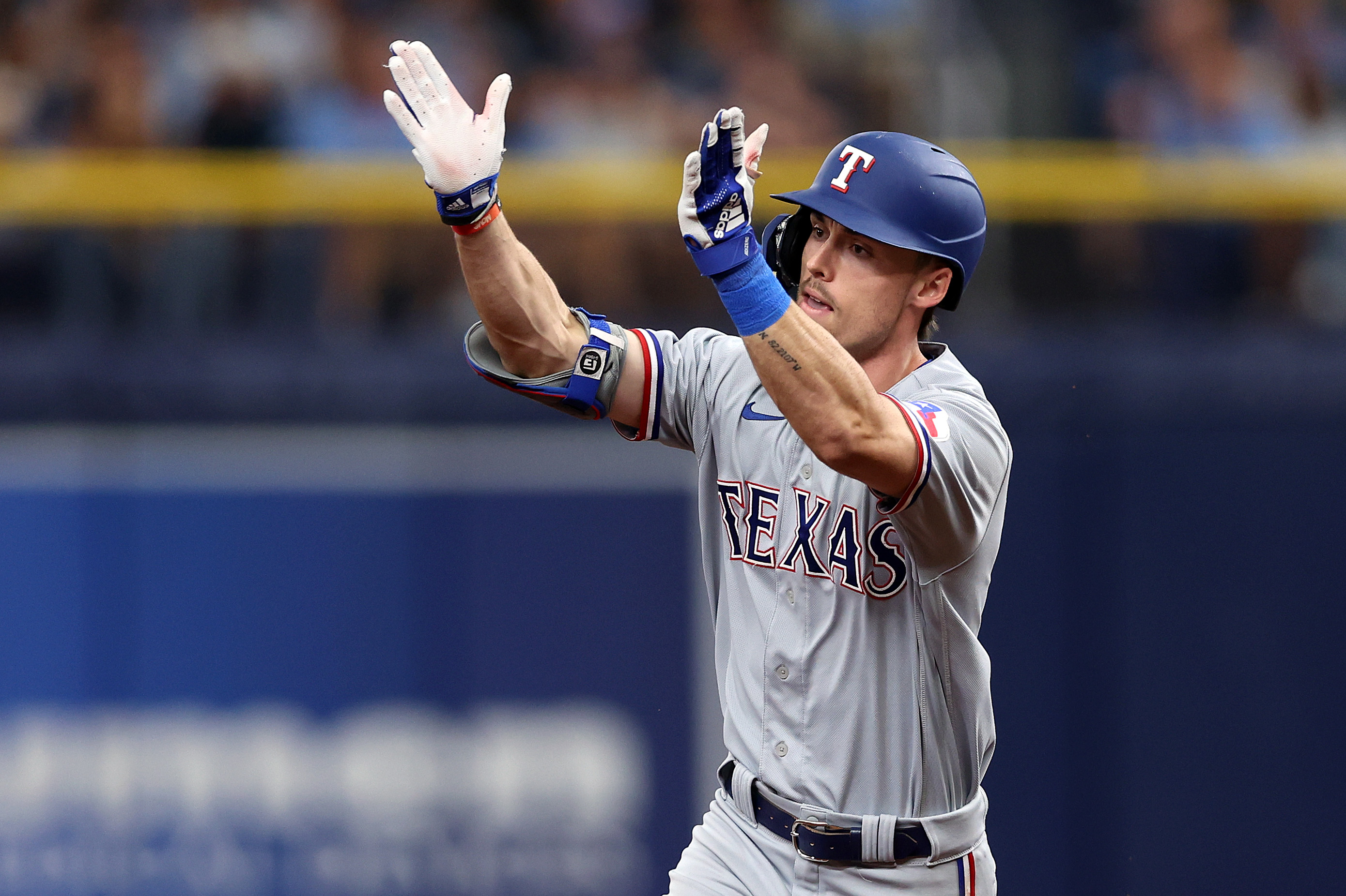 Rangers' Josh Hamilton Hits Four Homers Against Orioles - The New