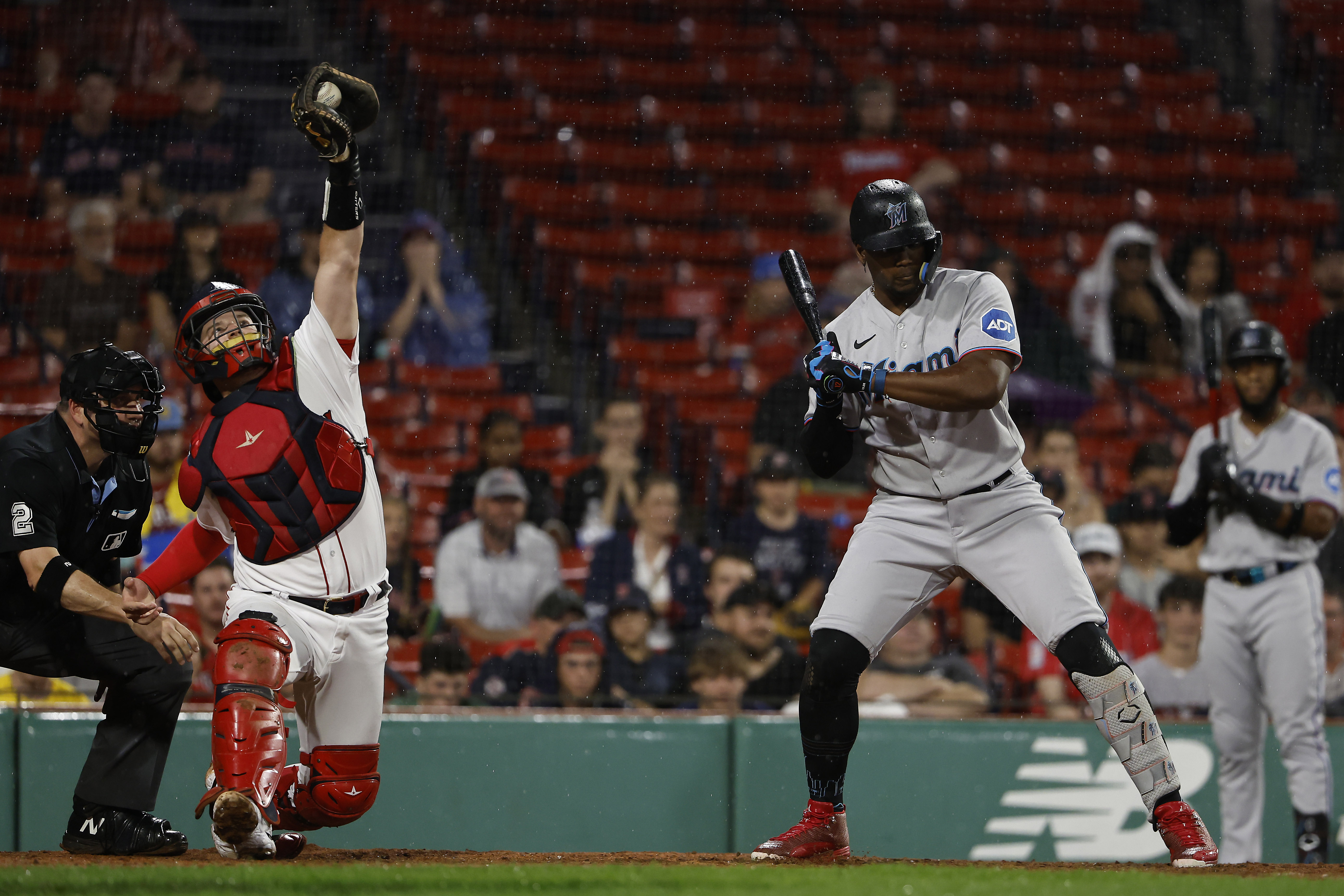 Red Sox announce plans to retire David Ortiz' number 34