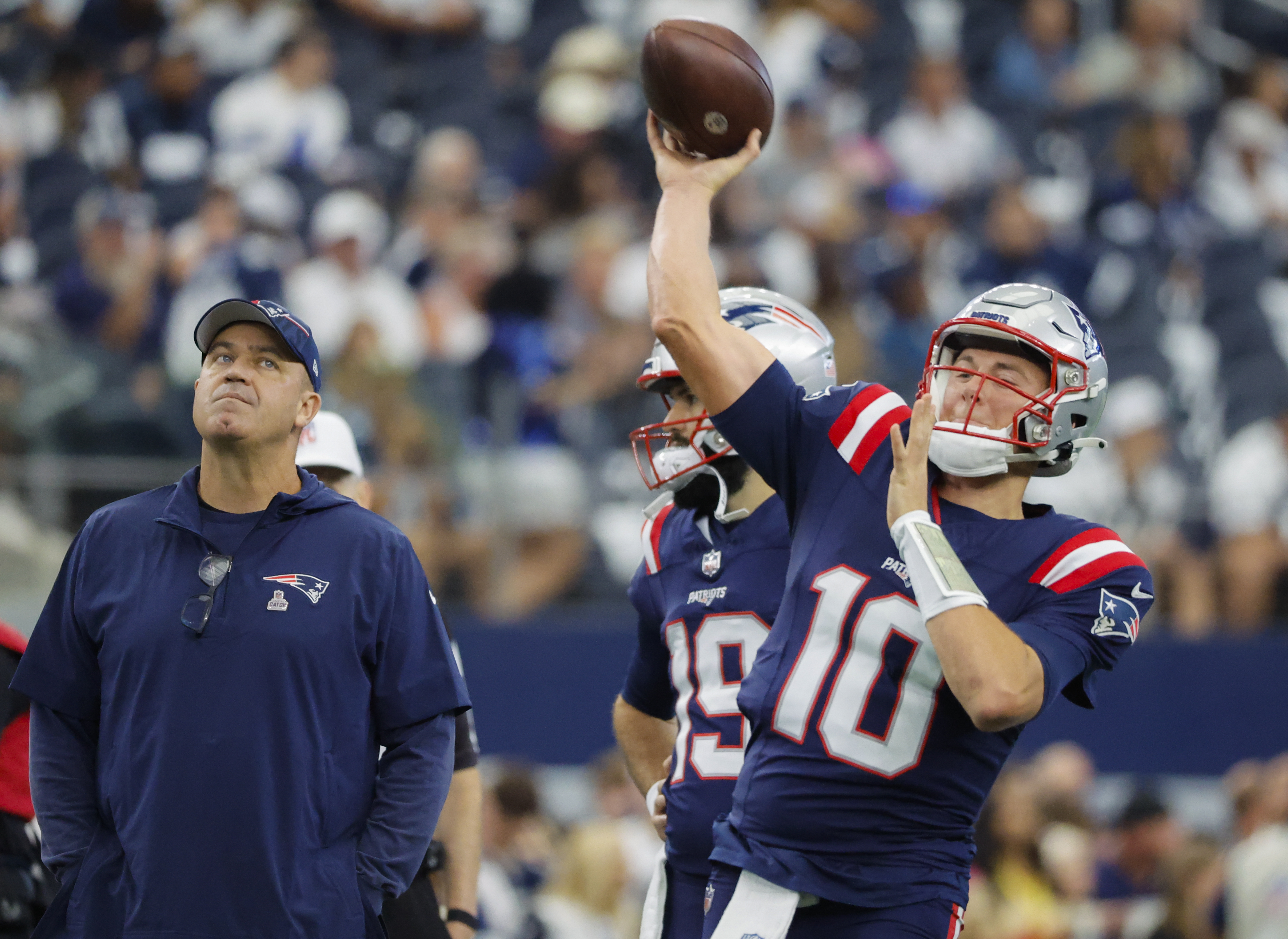 GoLocalProv  Patriots Re-Acquire Hoyer to be Brady's Backup