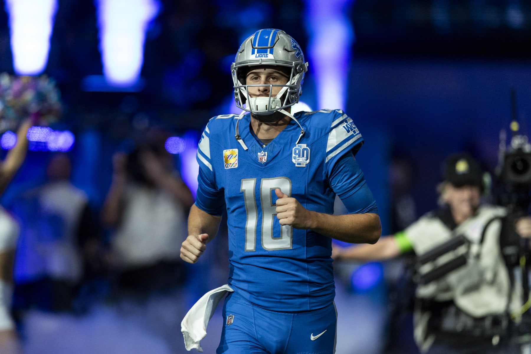 Lions quarterback Jared Goff can't be dismissed as a fantasy starter in  Week 14 vs. Vikings