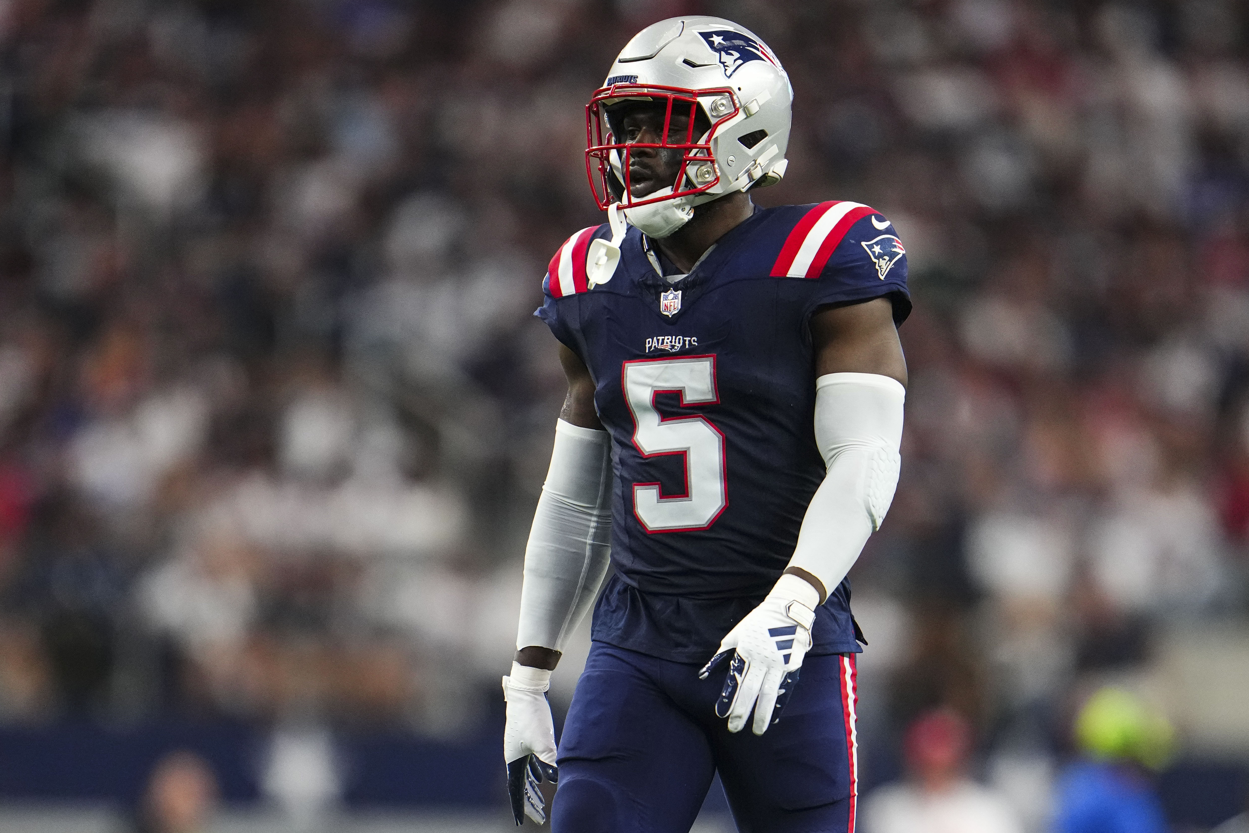 Report: Patriots' Judon sidelined with bicep tendon tear