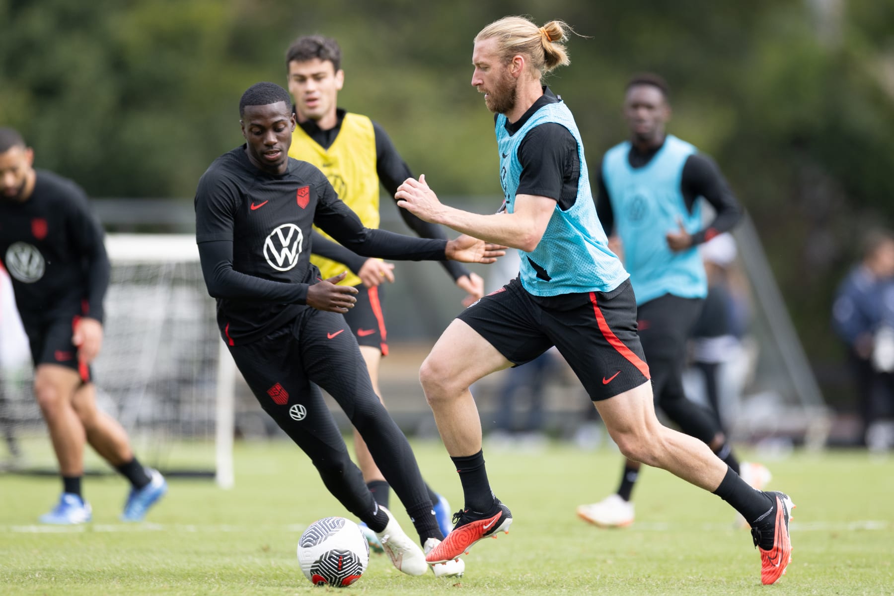 BRENTWOOD, TN - OCTOBER 09: Tim Ream of the United States moves with the ball during USMNT Training at Brentwood Academy on October 9, 2023 in Brentwood, Tennessee. (Photo by John Dorton/ISI Photos/Getty Images).