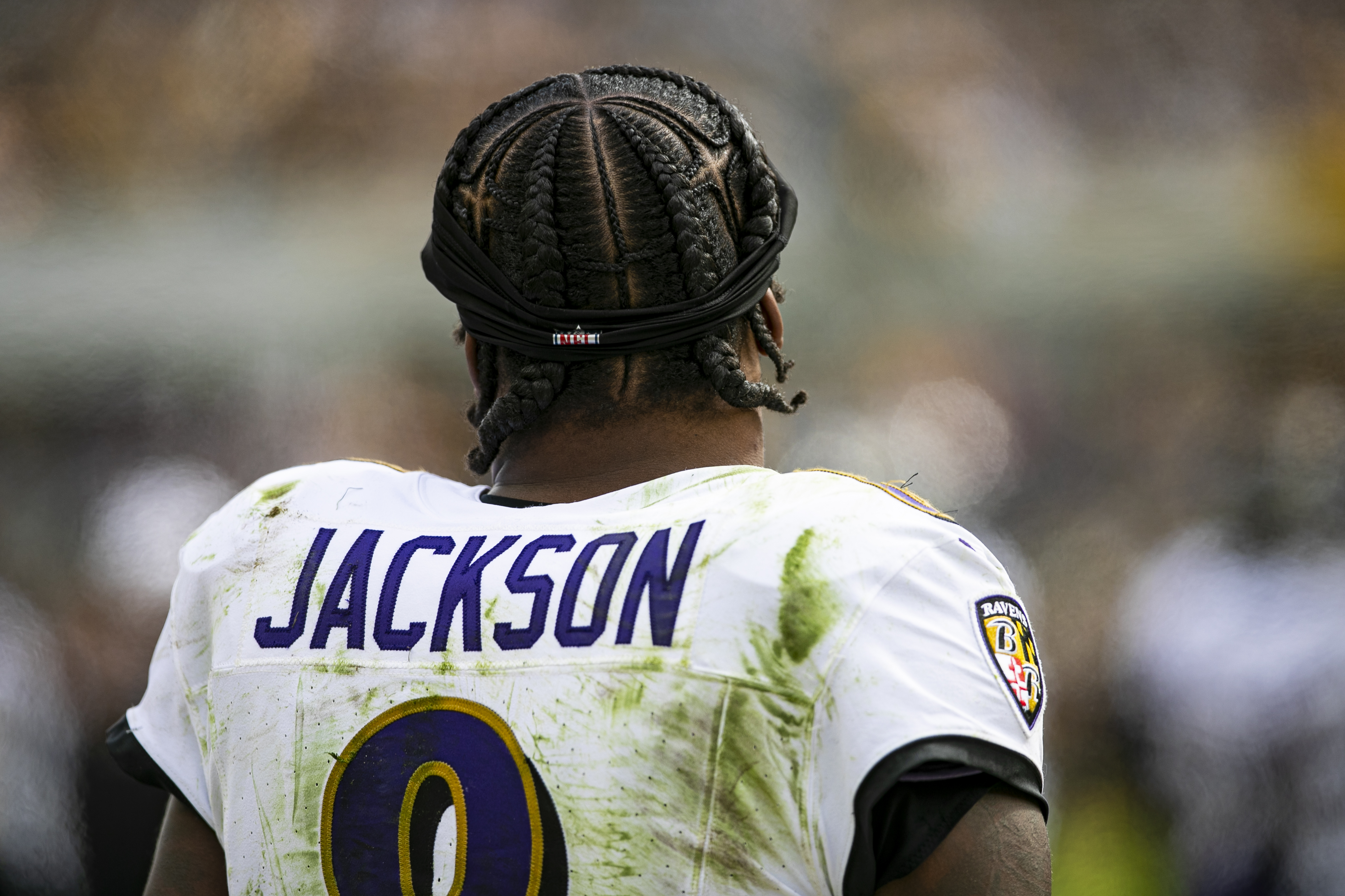 Ravens agree to 5-year, $260M deal with QB Lamar Jackson