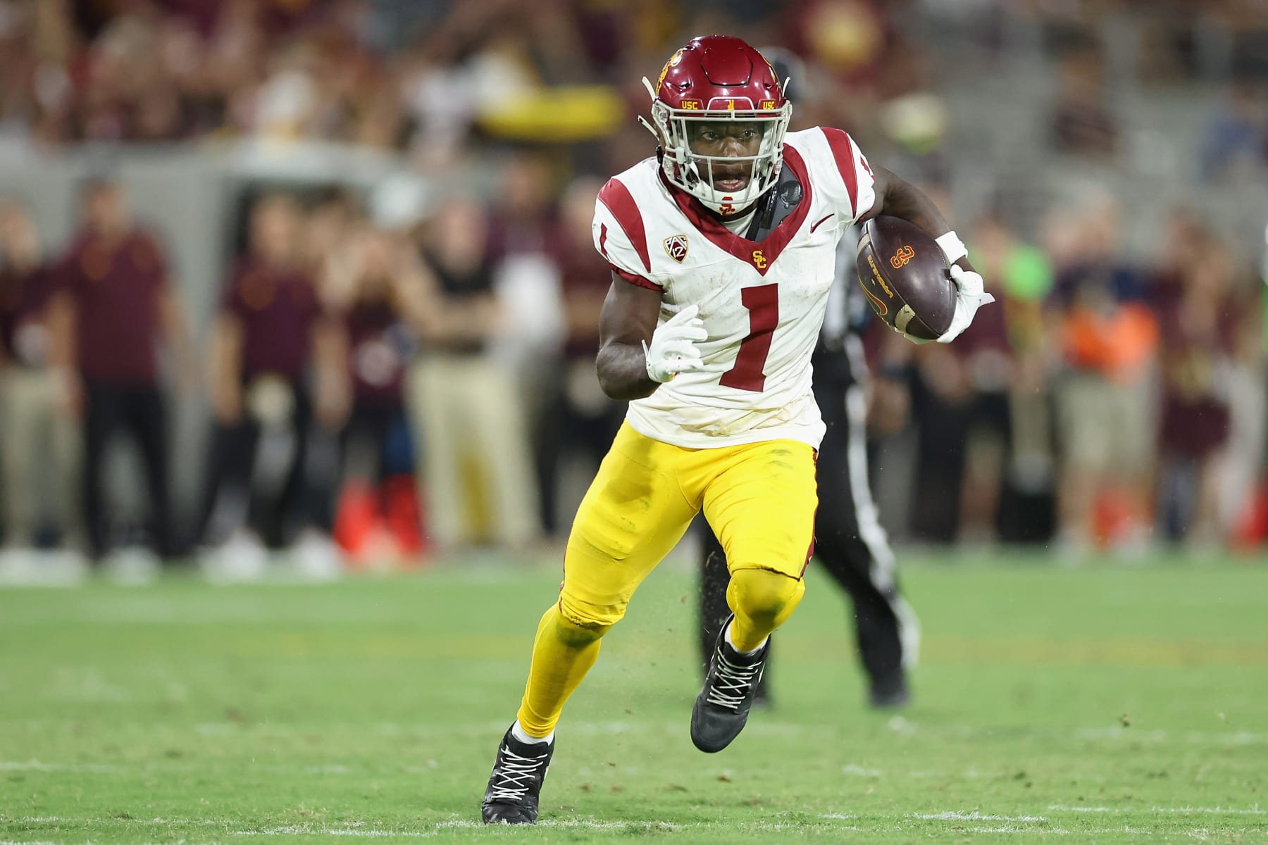 TEMPE, ARIZONA - SEPTEMBER 23: Wide receiver Zachariah Branch #1 of the USC Trojans runs with the football during the second half of the NCAAF game against the Arizona State Sun Devils at Mountain America Stadium on September 23, 2023 in Tempe, Arizona. (Photo by Christian Petersen/Getty Images)