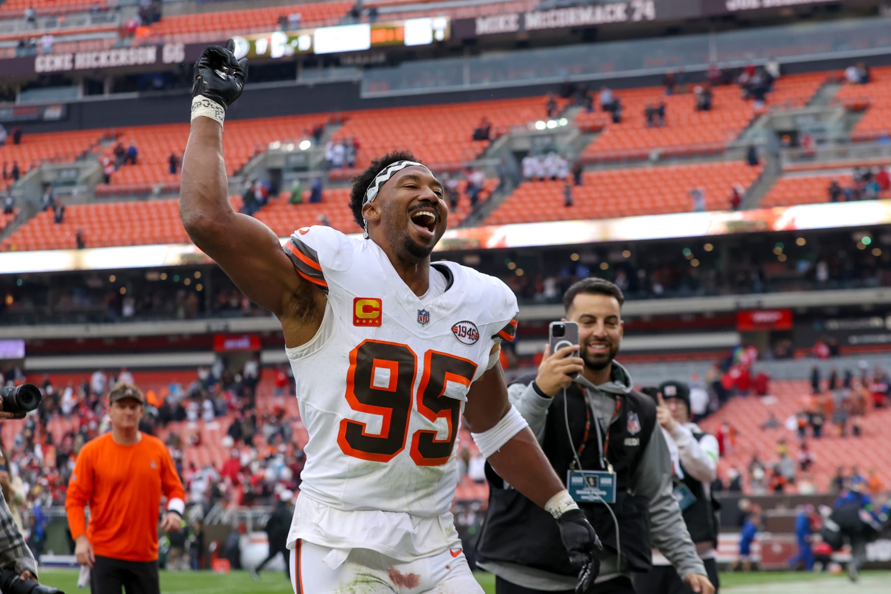 Browns vs. Colts: Jordan Leslie's 1st ever catch was Odell Beckham