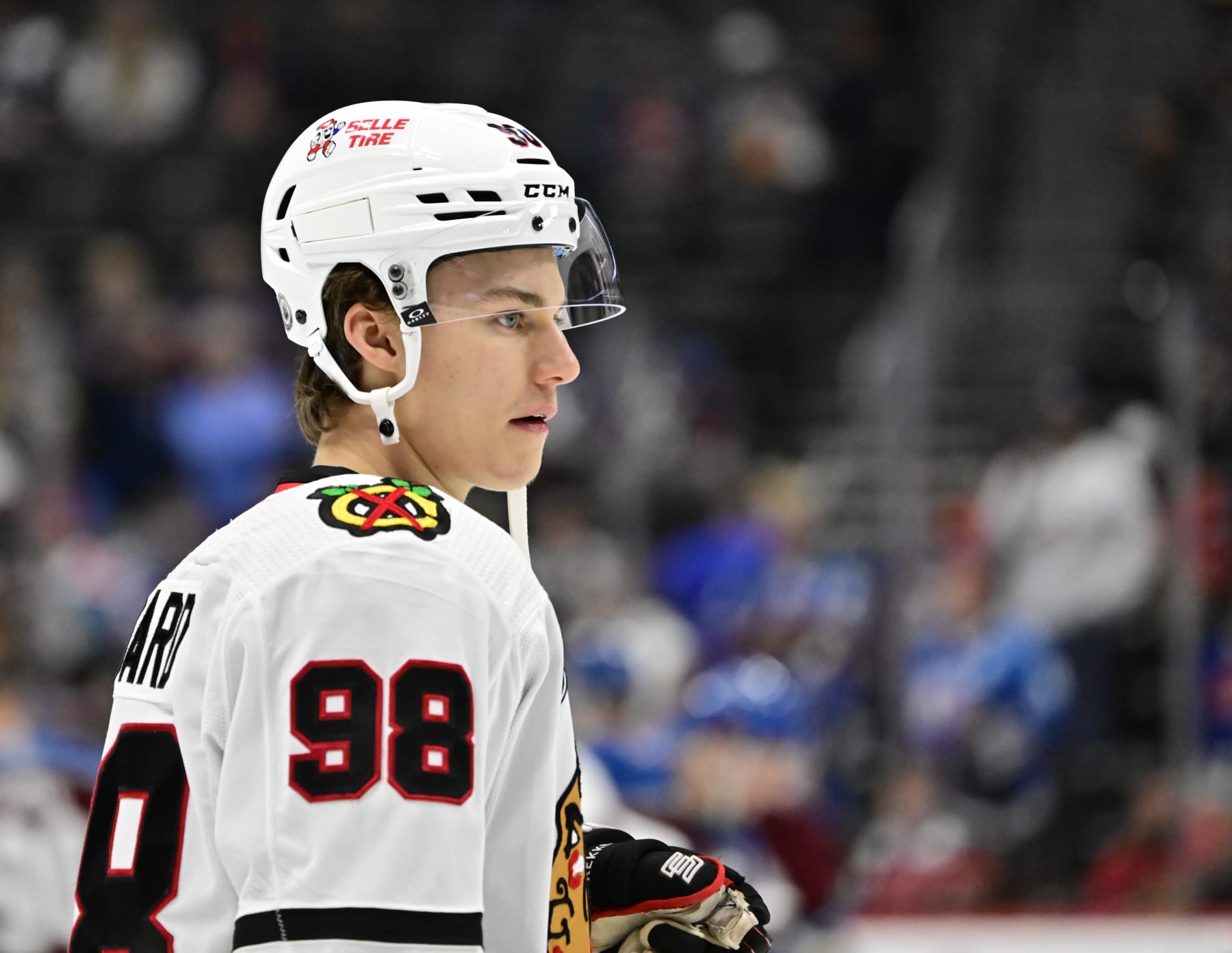 DENVER, CO - OCTOBER 19: Chicago Blackhawks center Connor Bedard (98) takes the ice for skate around before the game against the Chicago Blackhawks at Ball Arena October 19, 2023. (Photo by Andy Cross/The Denver Post)