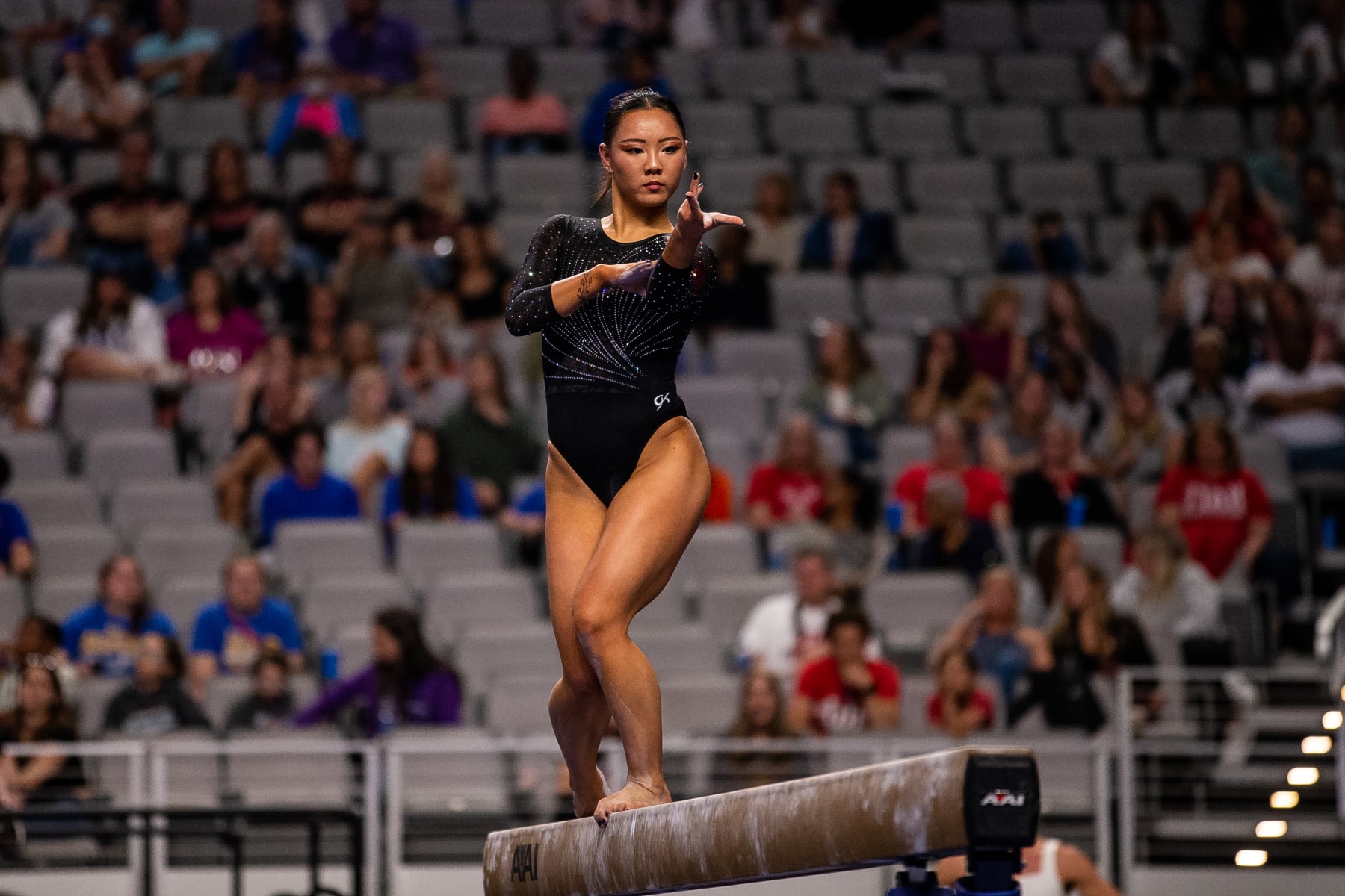FORT WORTH, TX - APRIL 13: University of Utah gymnast Kara Eaker performs her beam routine during the NCAA Gymnastics Semifinals on April 13, 2023, at Dickies Arena in Fort Worth, TX. (Photo by Aric Becker/Icon Sportswire via Getty Images)